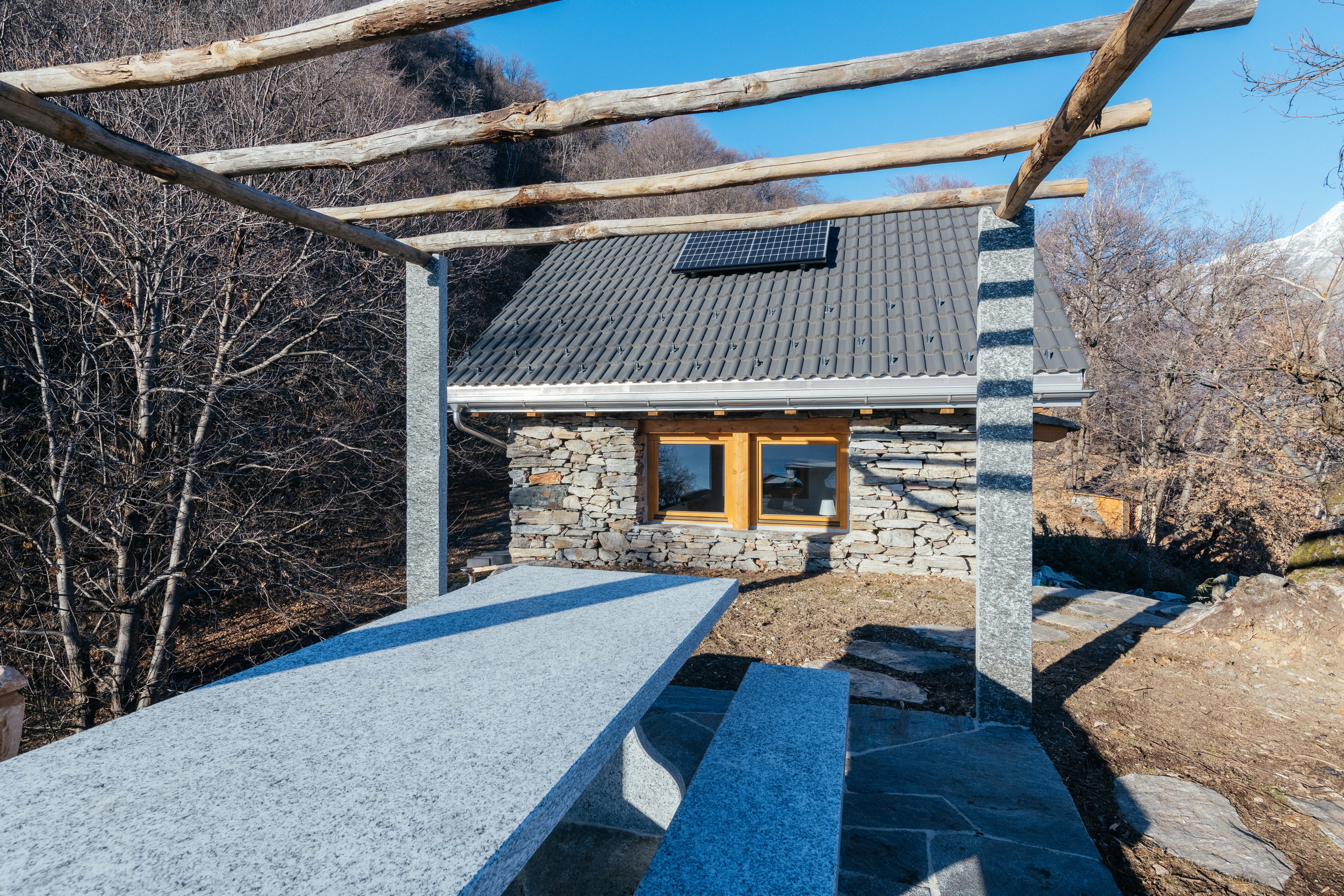 Rustico, VAL RESA, TICINO. Hallo! Ich bin Elena und arbeite als Immobilienfotografin