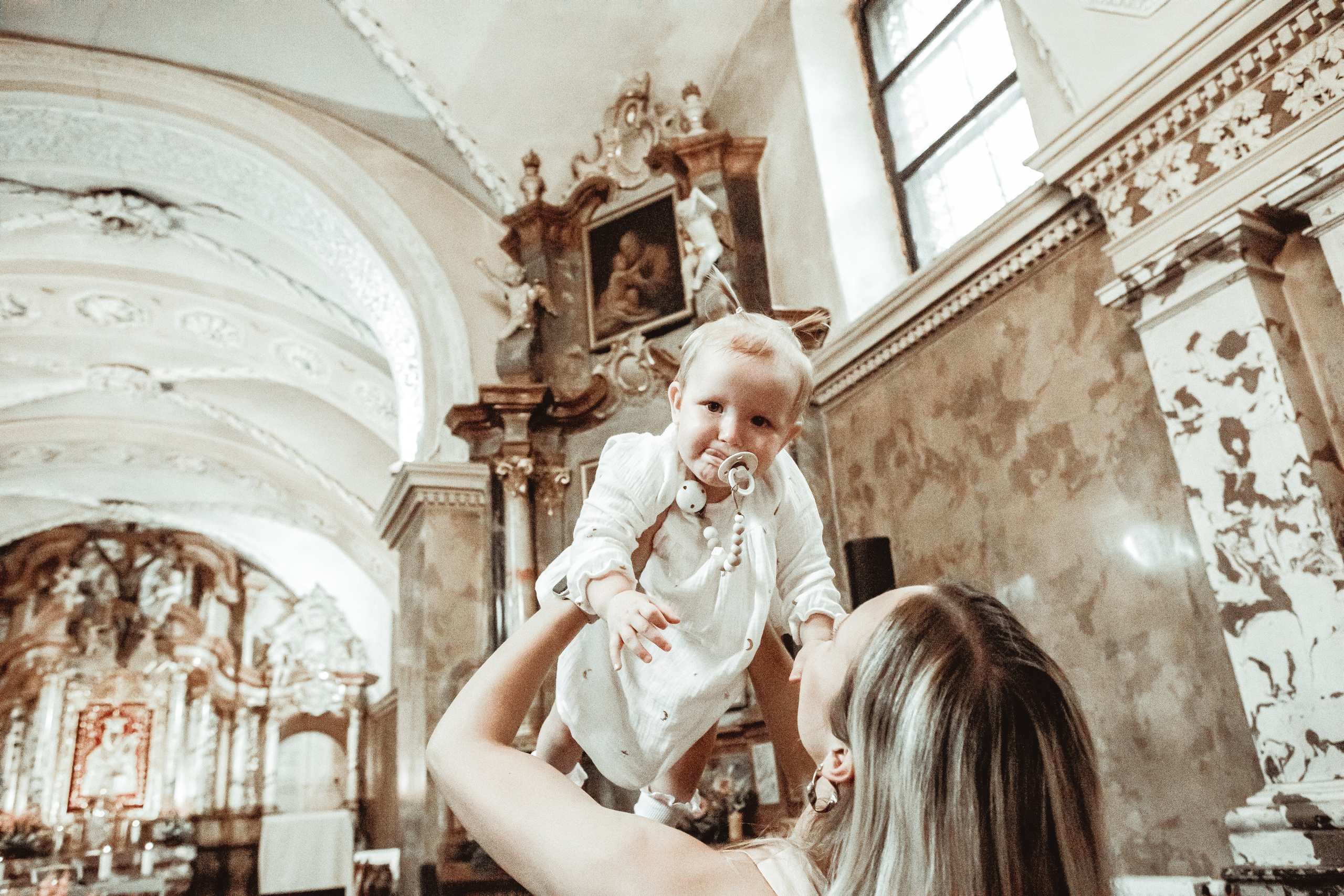 Salomėja. Wedding and family photographer in Lithuania — Yvanessa Gelvano