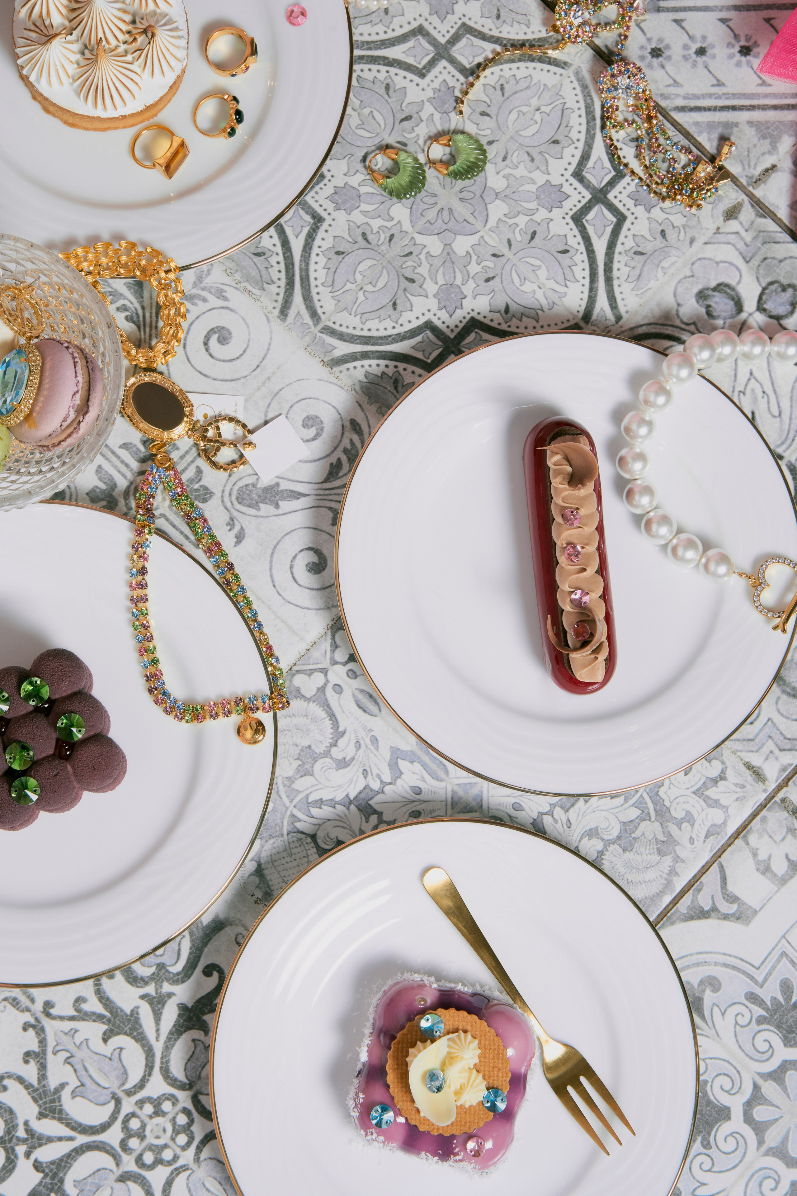 Joujou. Привет