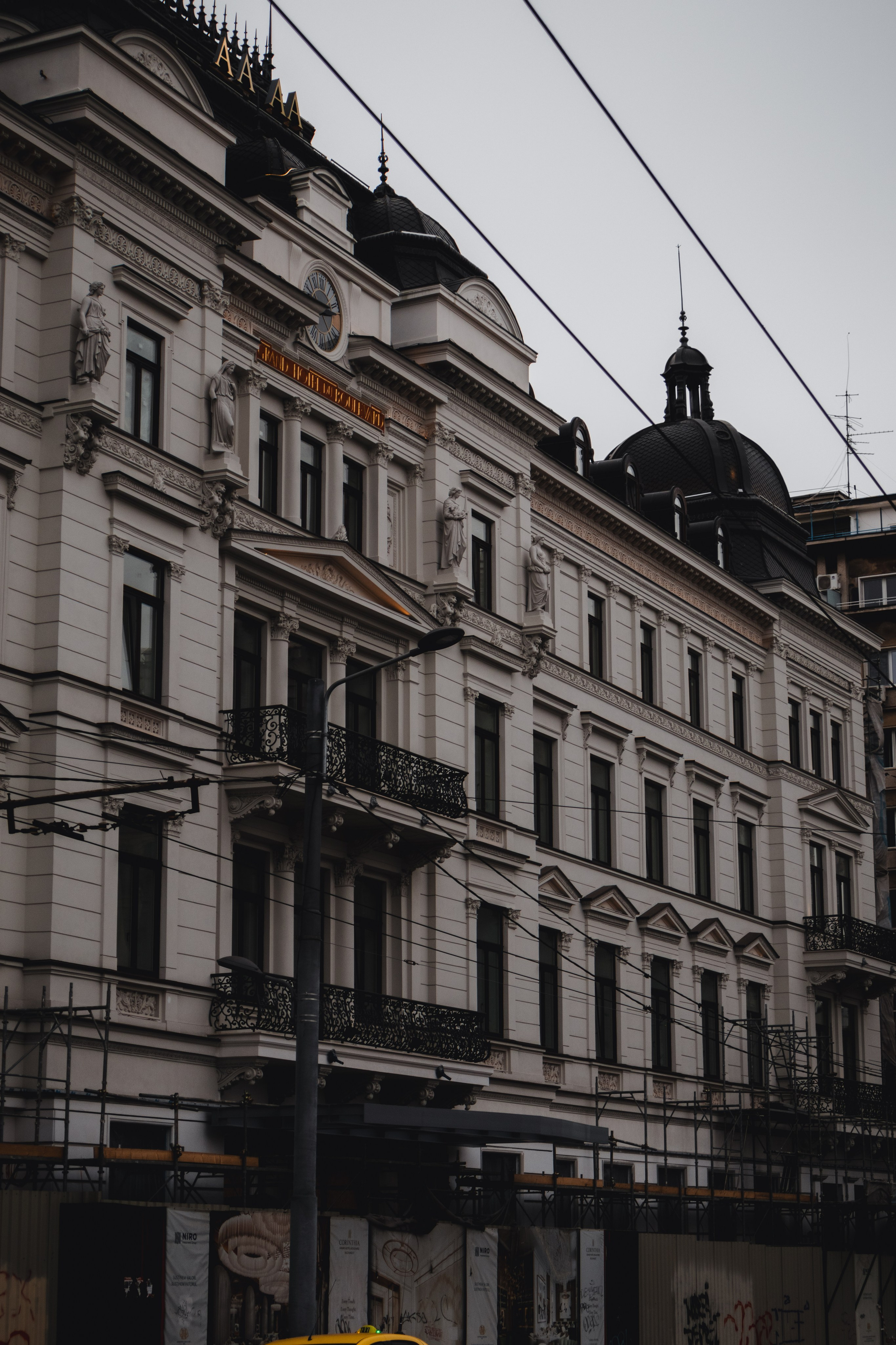Bucharest. Дизайнер и Фотограф в Кишинёве Бусуйок Станислав