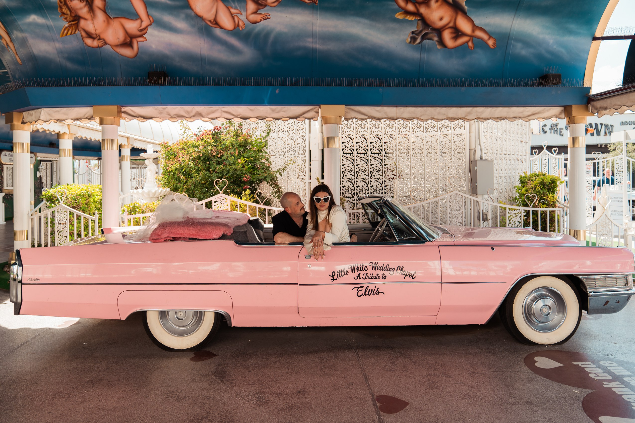 Nikki&Aaron. Wedding & elopement photographer Viktoriya Kravtsov. Las Vegas