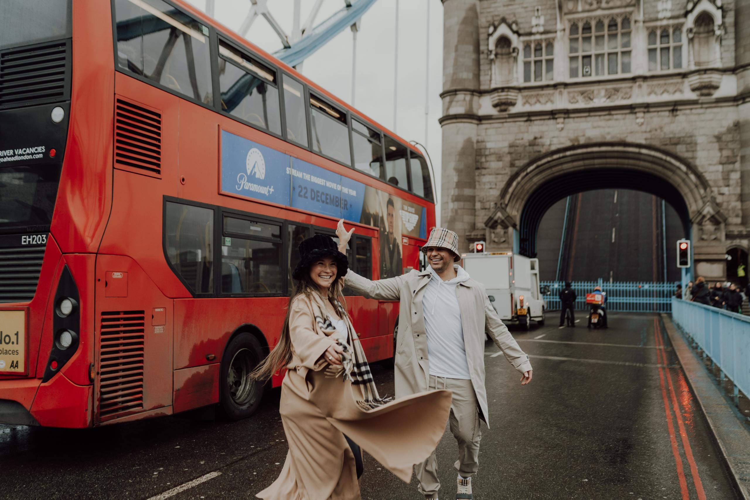 Rainy photo walk by Tower Bridge. London portrait and family photographer