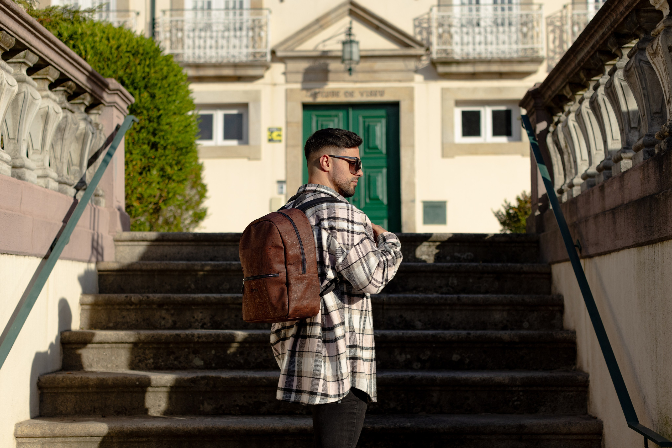 CORKOR. ESTUDIO DOZE