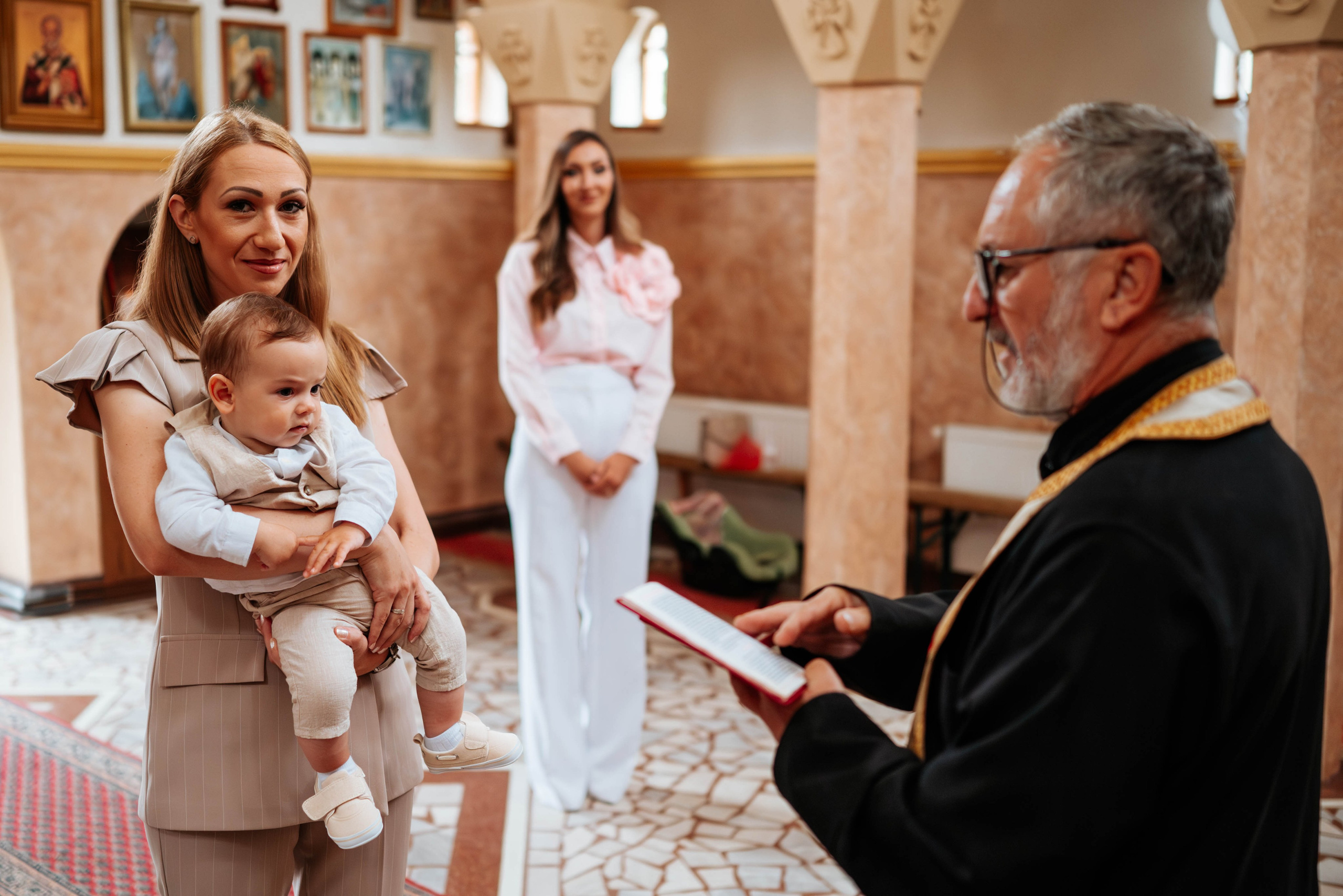 Teodor - krštenje. Dečiji i porodični fotograf