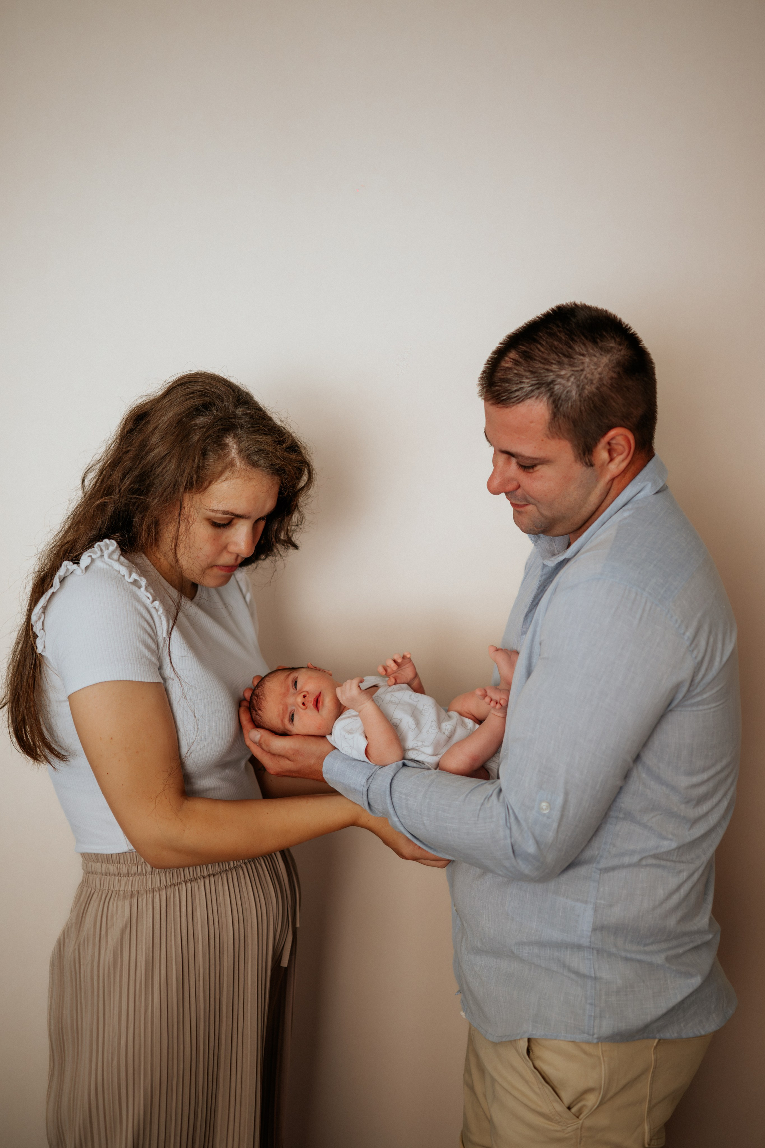 Balša - fotografisanje bebe kod kuće. Dečiji i porodični fotograf