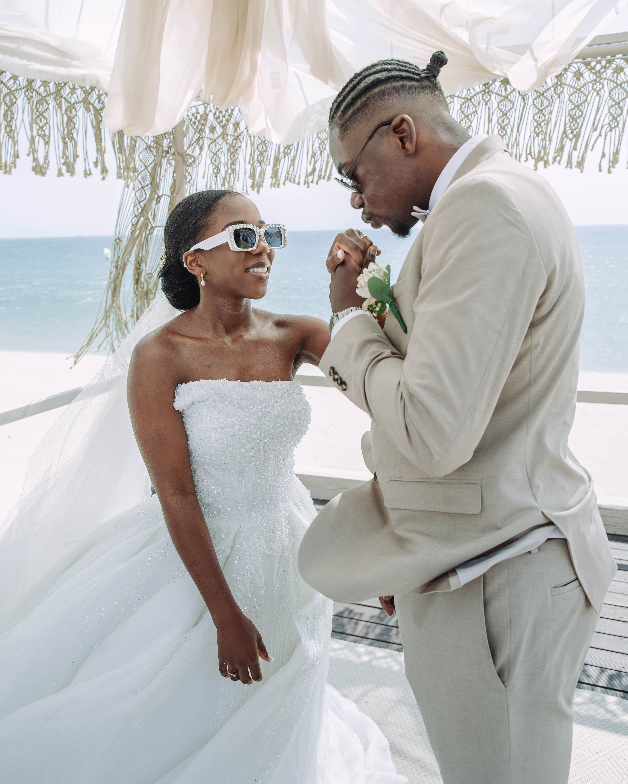 Kuselia & Kaleb. Fazemos o seu casamento ser lembrado por gerações
