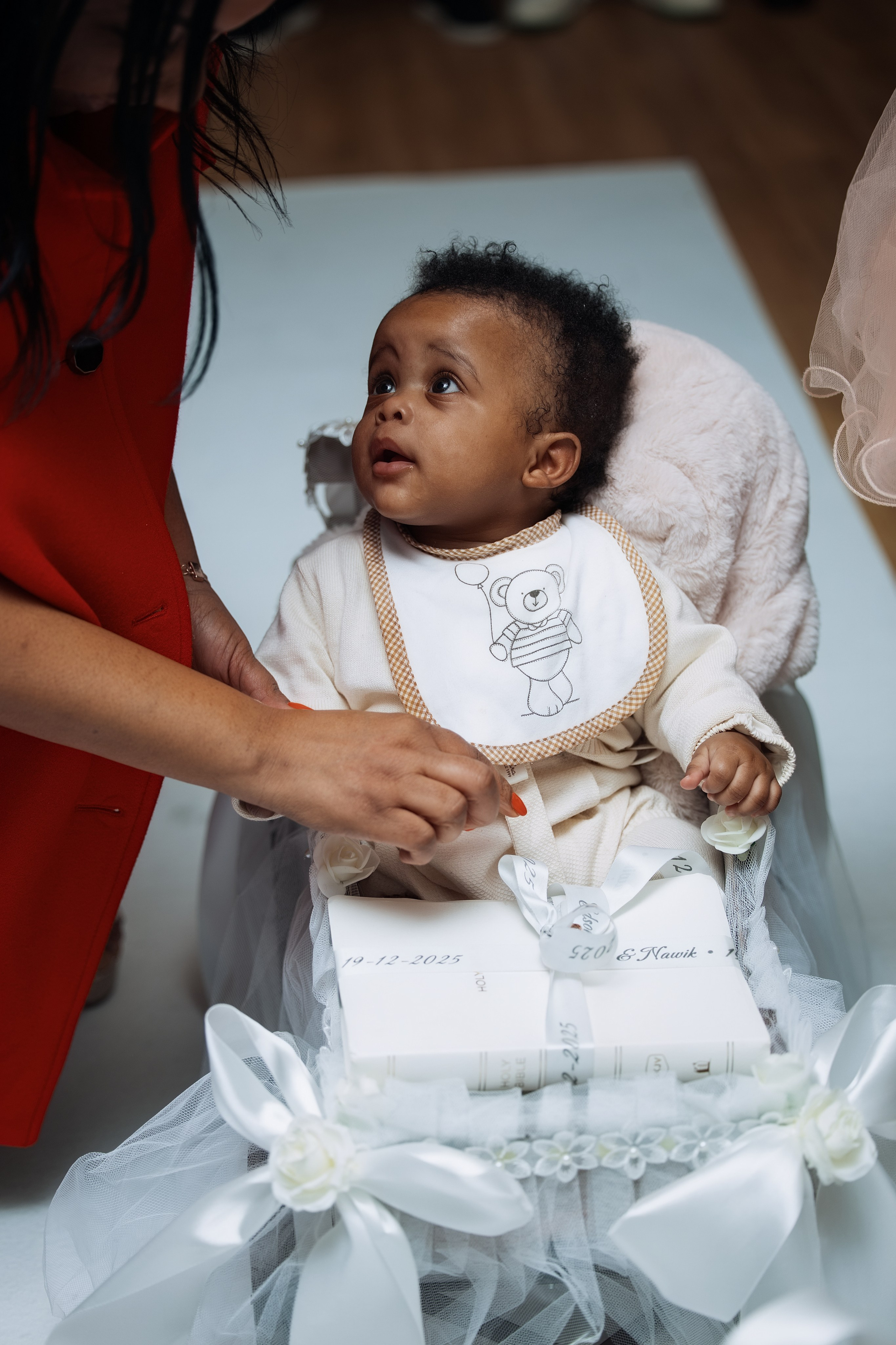 Nawik e Ethson. Fazemos o seu casamento ser lembrado por gerações