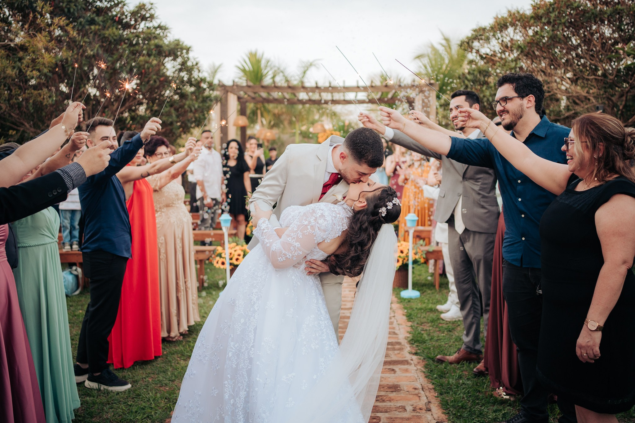 Aline & Daniel — Vila Casali / Piratininga SP. Robson Colaço