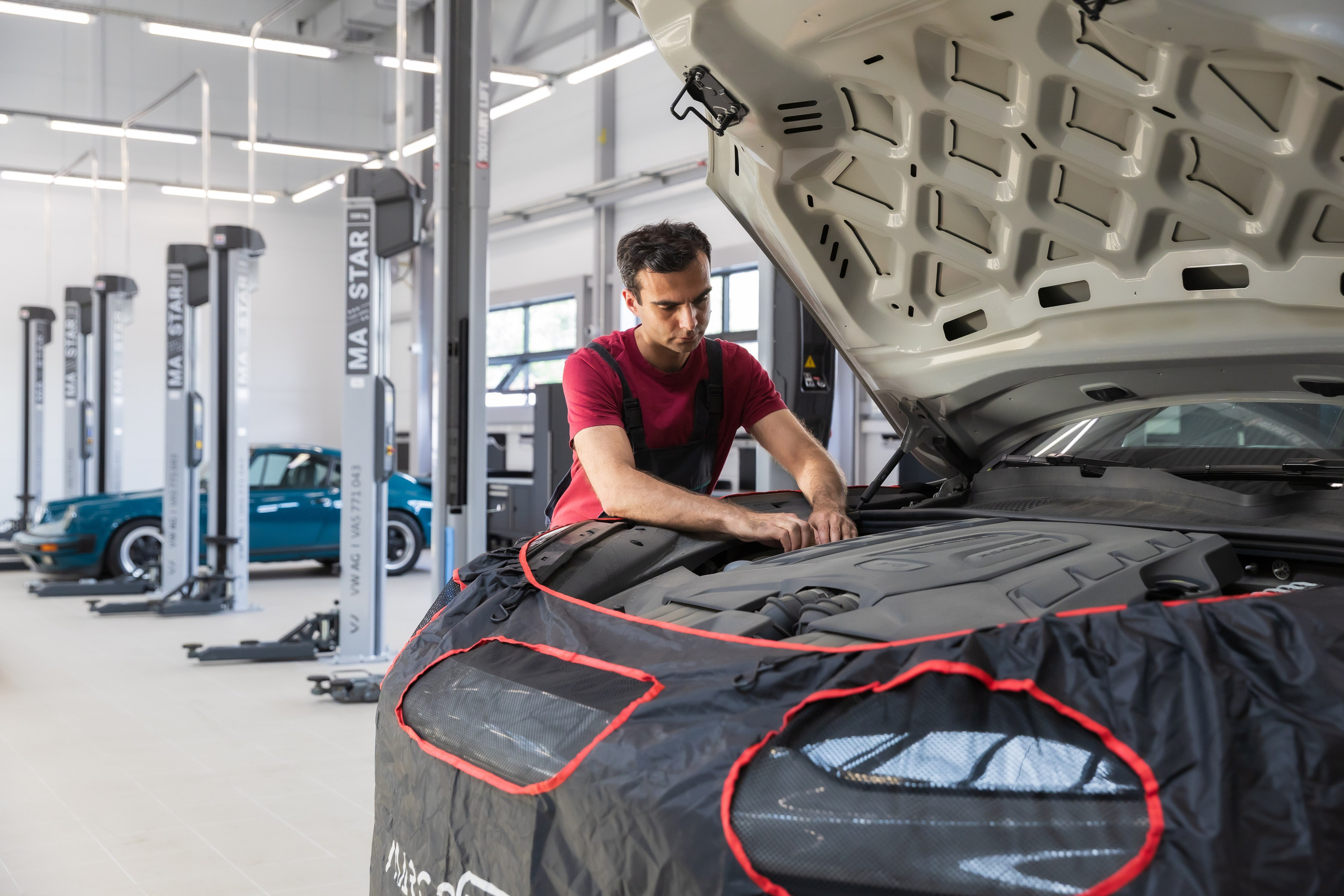 PORSCHE STUDIO. Профессиональная Фото-Видео Студия Геннадия Нестеренко | Ташкент и Весь Узбекистан