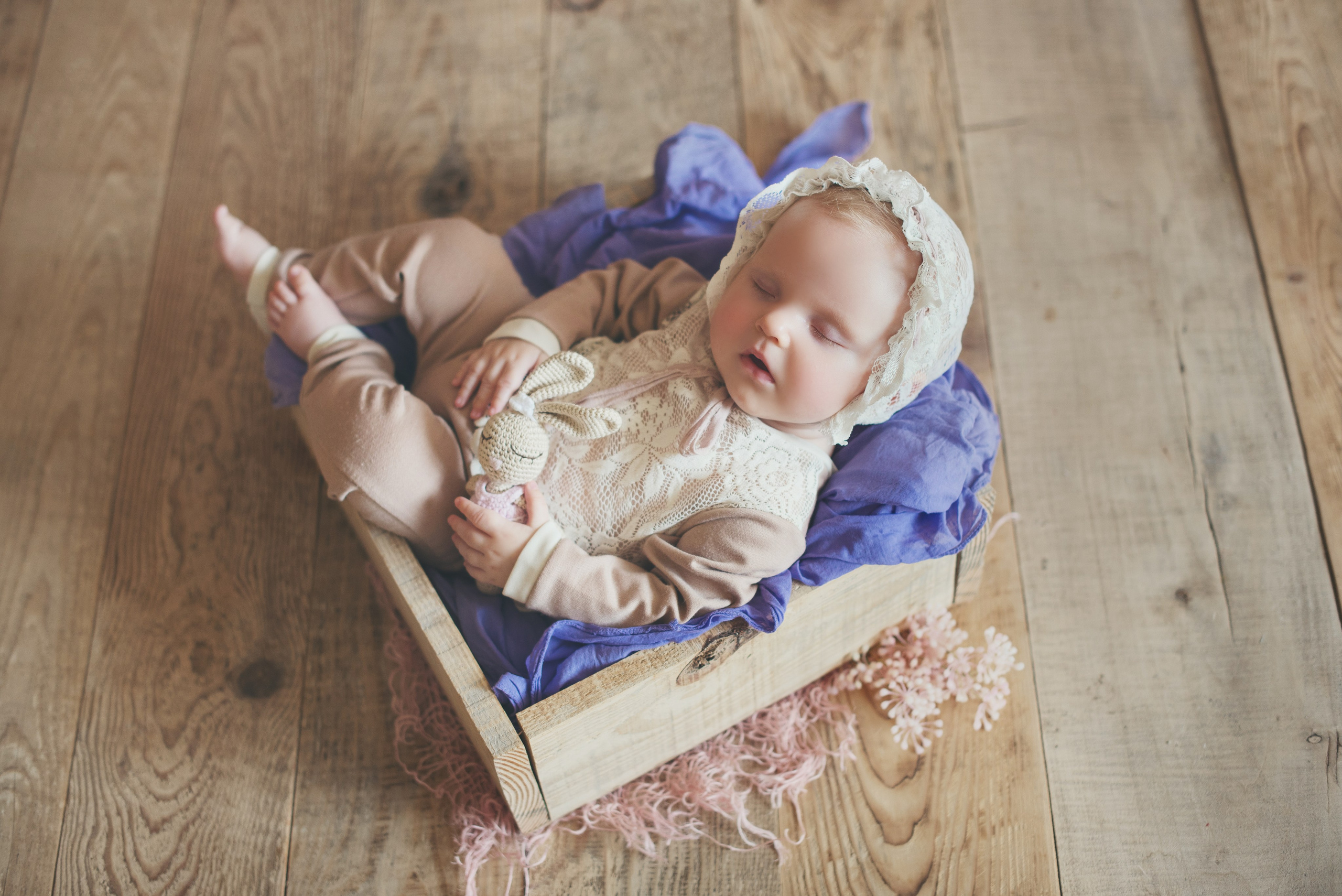 Bebés de 3 a 11 meses. Https://newbornphoto.wfolio.pro/me