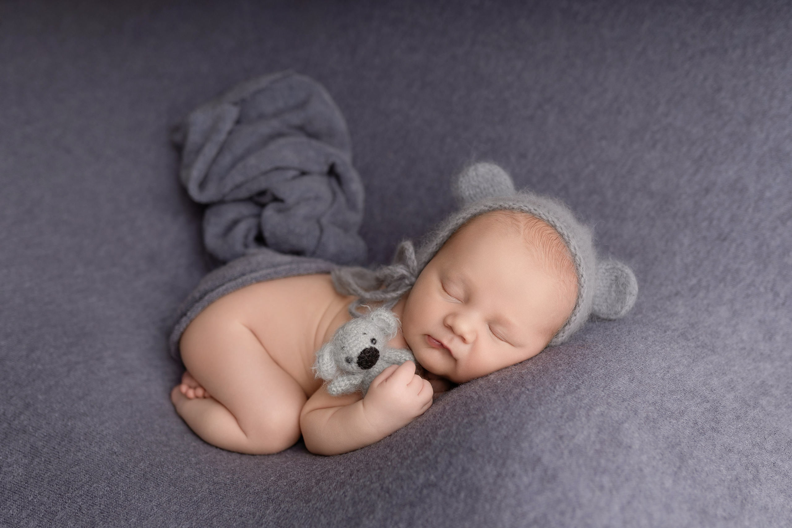 Esu Aleksandra naujagimių ir kudikių fotografė iš Vilniaus