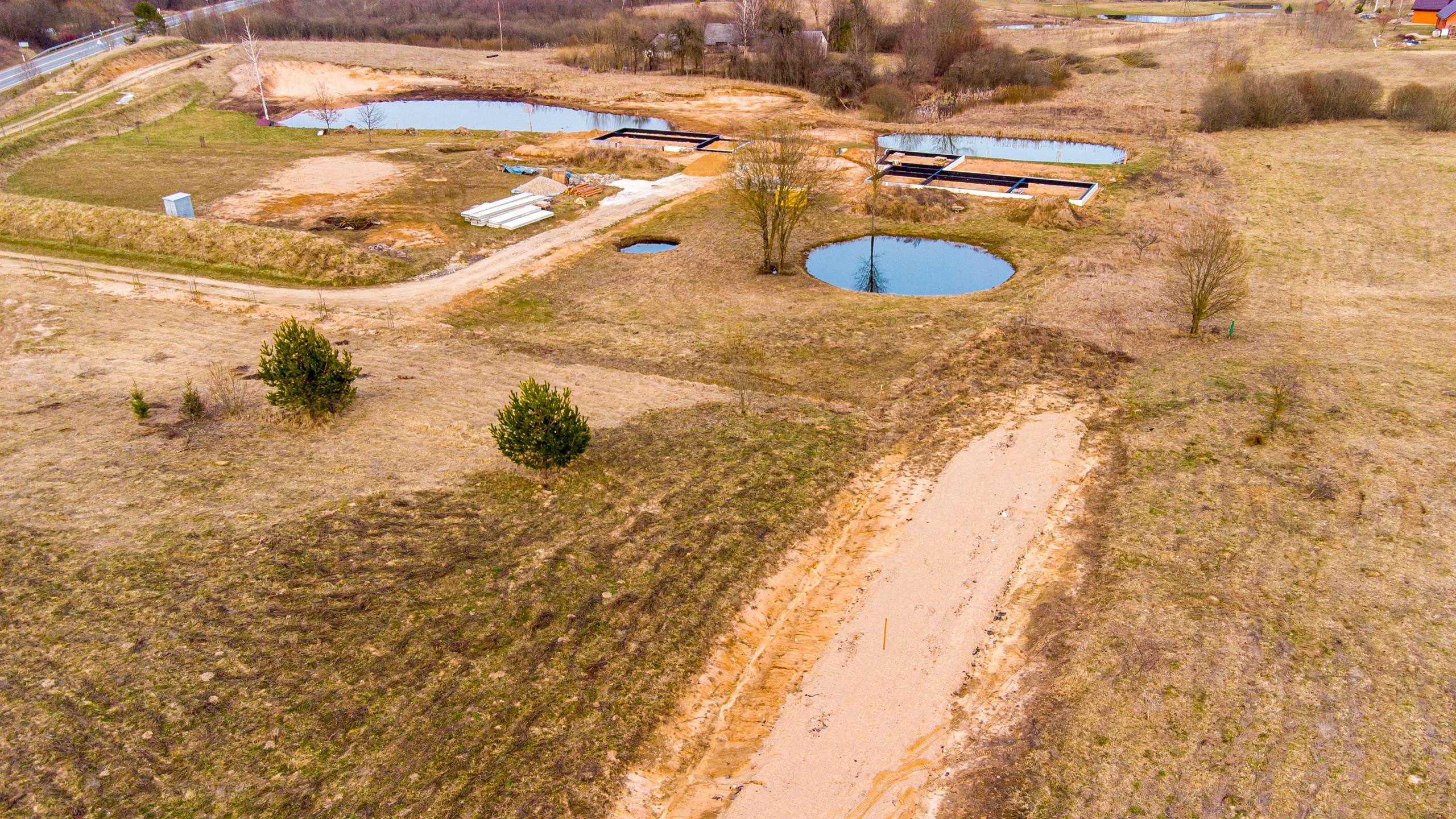 Riešės sen., Pikeliškių k., Antano Giedraičio g. 175 ir 175D. Elina Sapiega fotografė Vilniuje