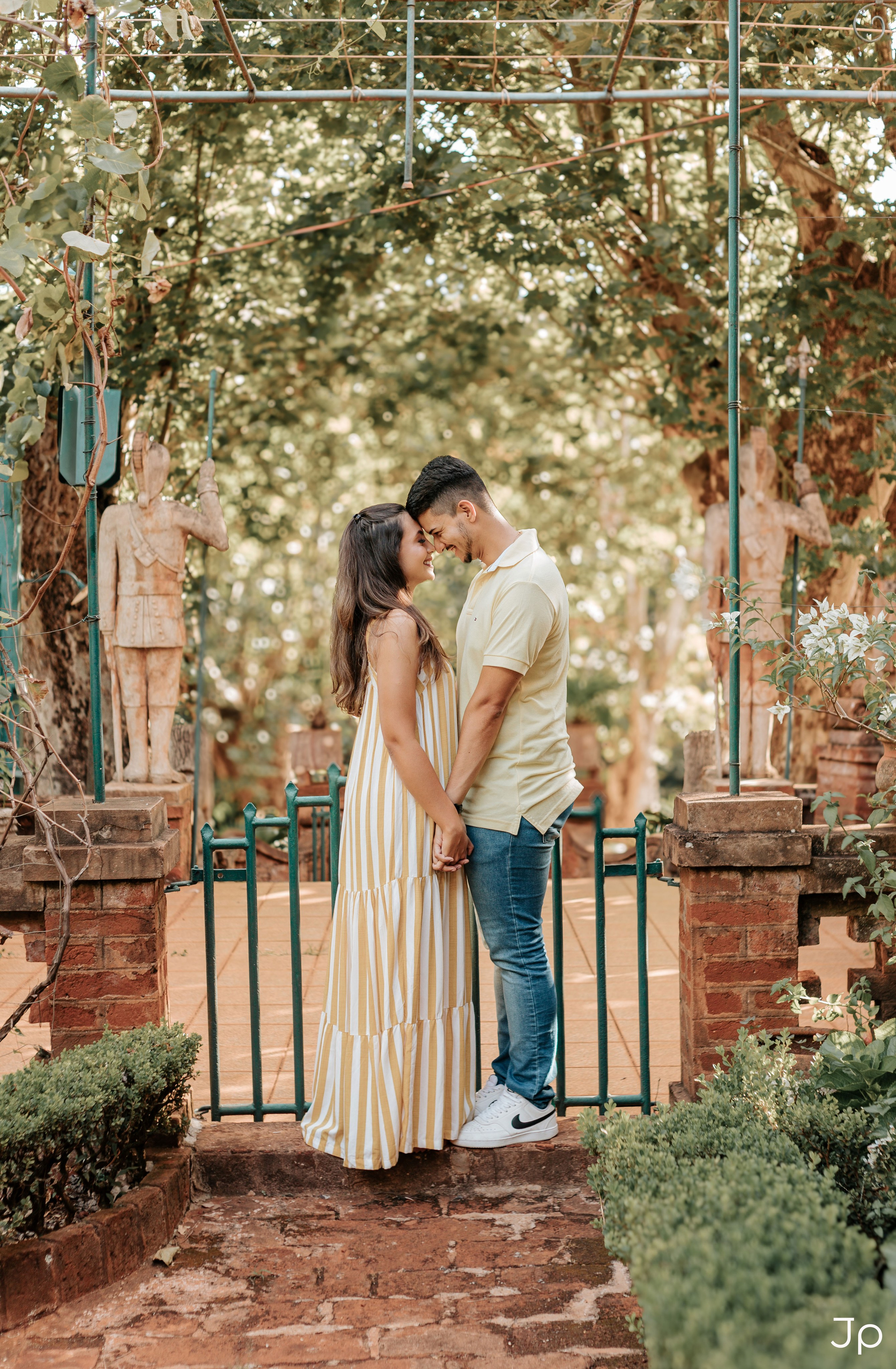 Ensaio Pré-Wedding em Pederneiras — Lorenza e Matheus. João Paulo Facin Fotografia | Fotógrafo em Bauru e região