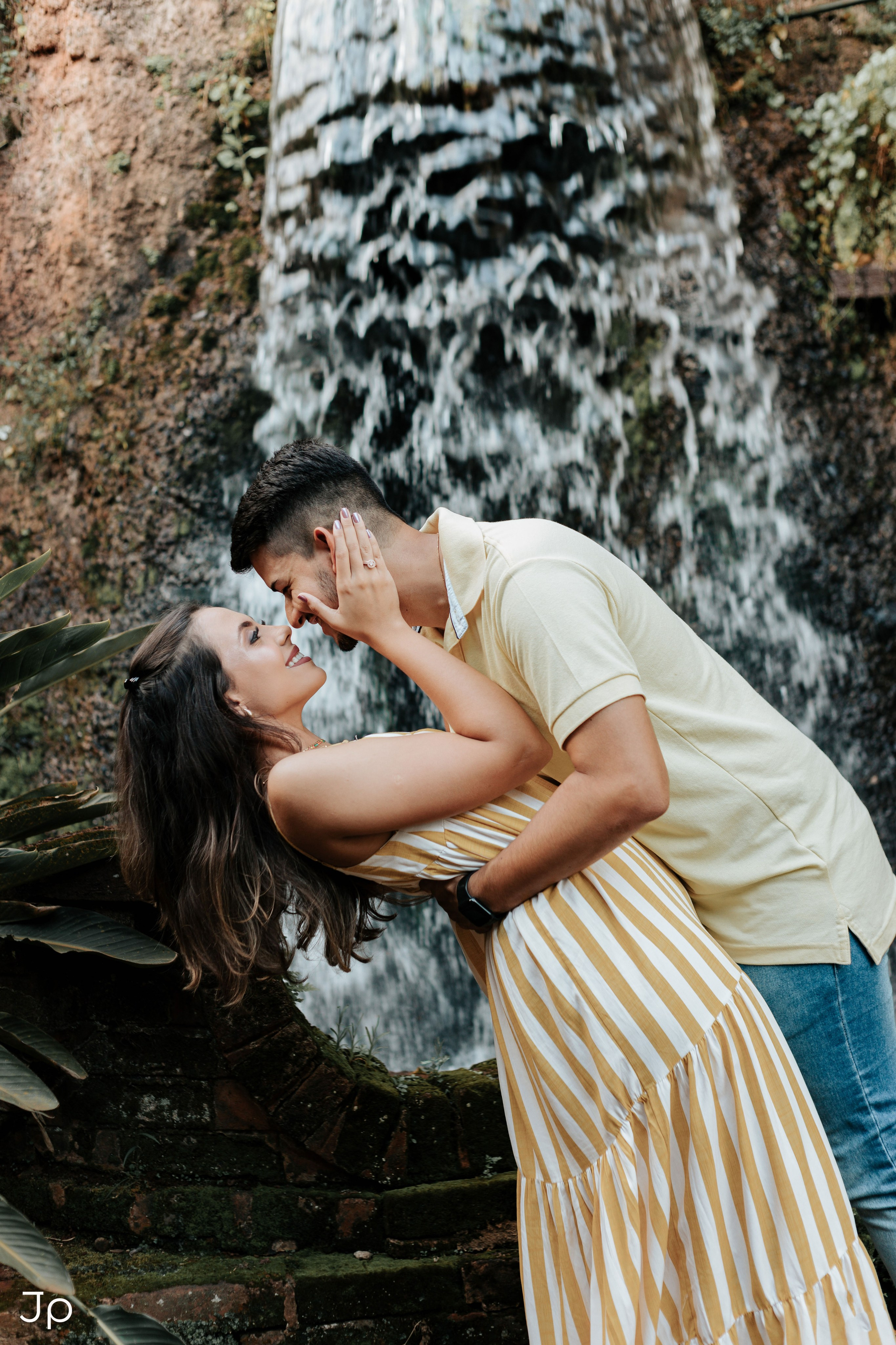 Ensaio Pré-Wedding em Pederneiras — Lorenza e Matheus. João Paulo Facin Fotografia | Fotógrafo em Bauru e região
