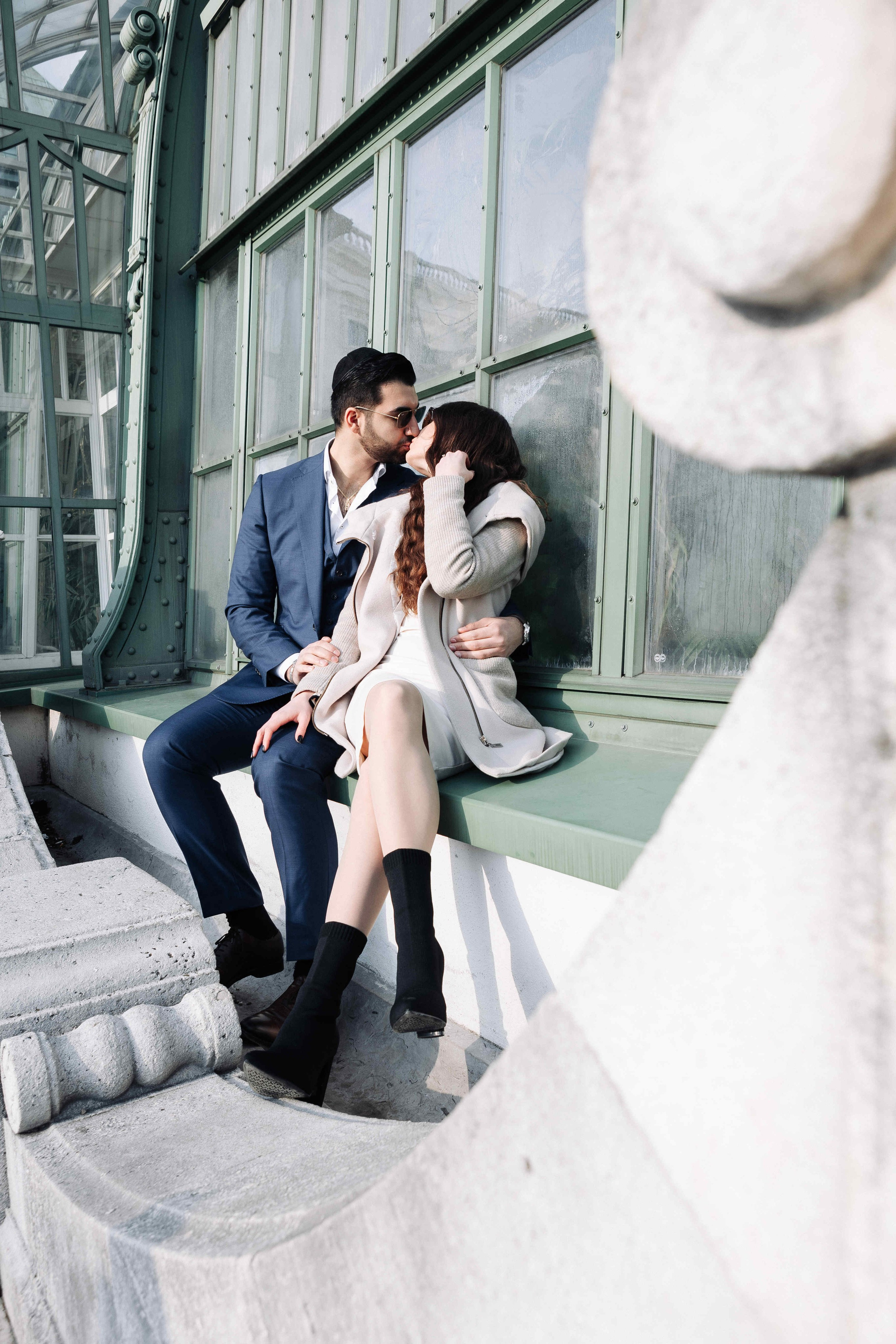 A LOVE STORY IN VIENNA. PHOTOGRAPHER IN ISRAEL