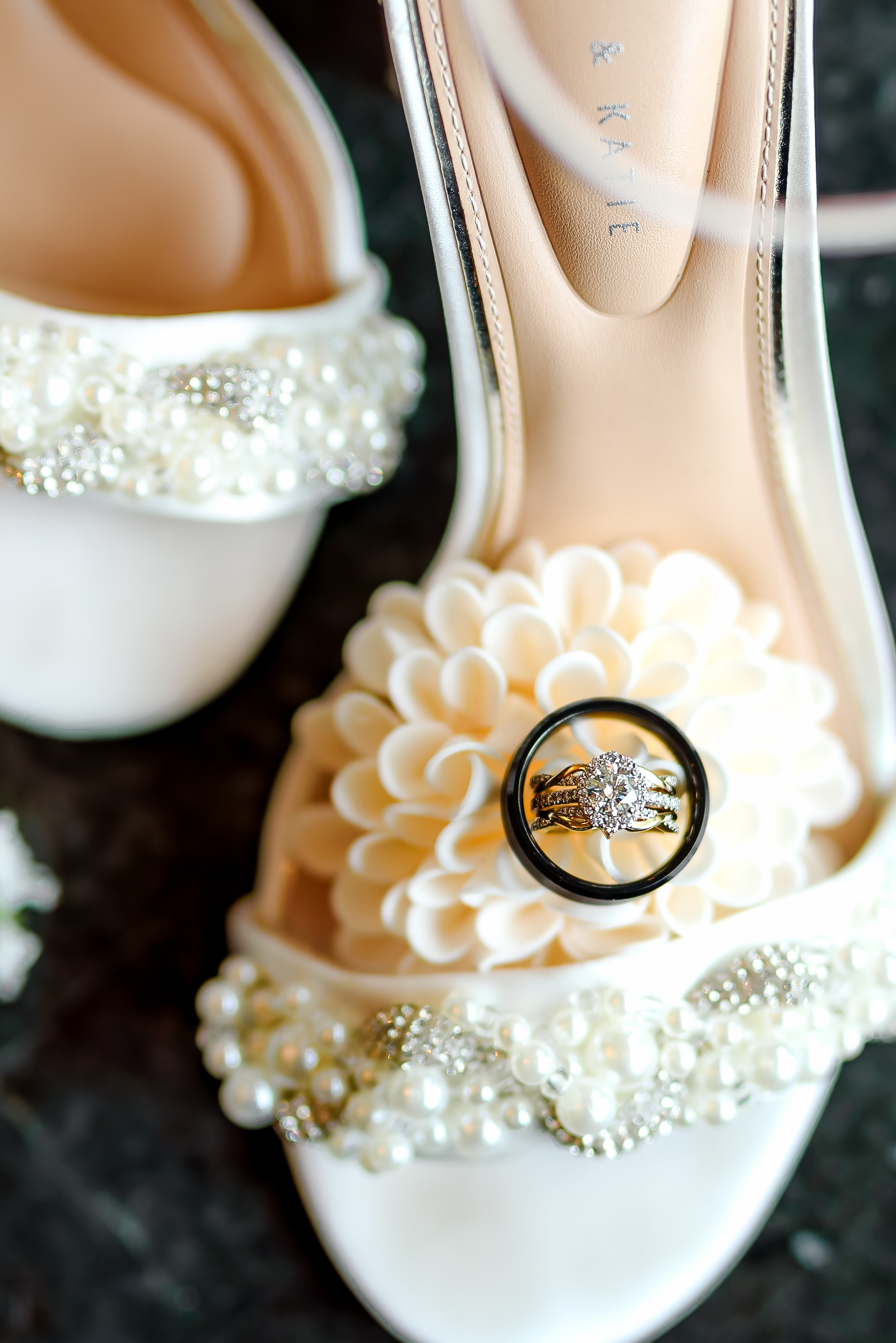 Jayme + Brad. Alexandria Danielle Photography | Fort Wayne & Indianapolis Wedding Photographer
