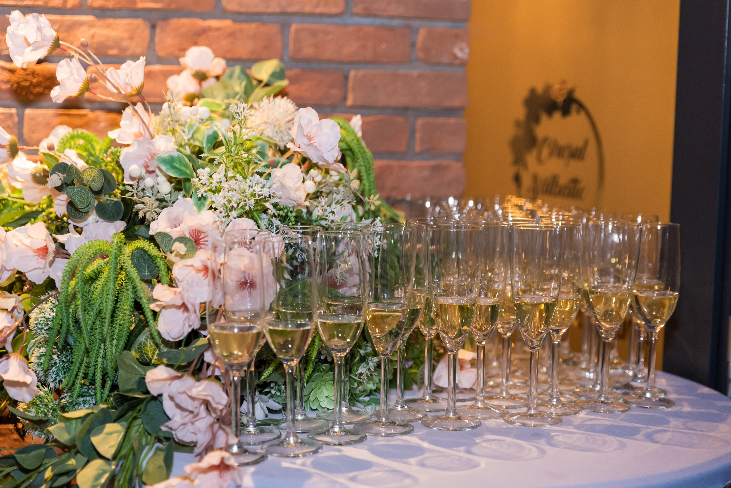 Wedding photographer, Bucharest wedding photographer, photo offer 2024, wedding photo offer, special wedding photographer, wedding photo services, wedding photo-video, Wedding Photo & Video Team - Videographer Bucharest, Team: wedding photographer & videographer, wedding photographer offer , free data, portrait photographer, bride, wedding dress, jewelry photographer, Wedding photographer,