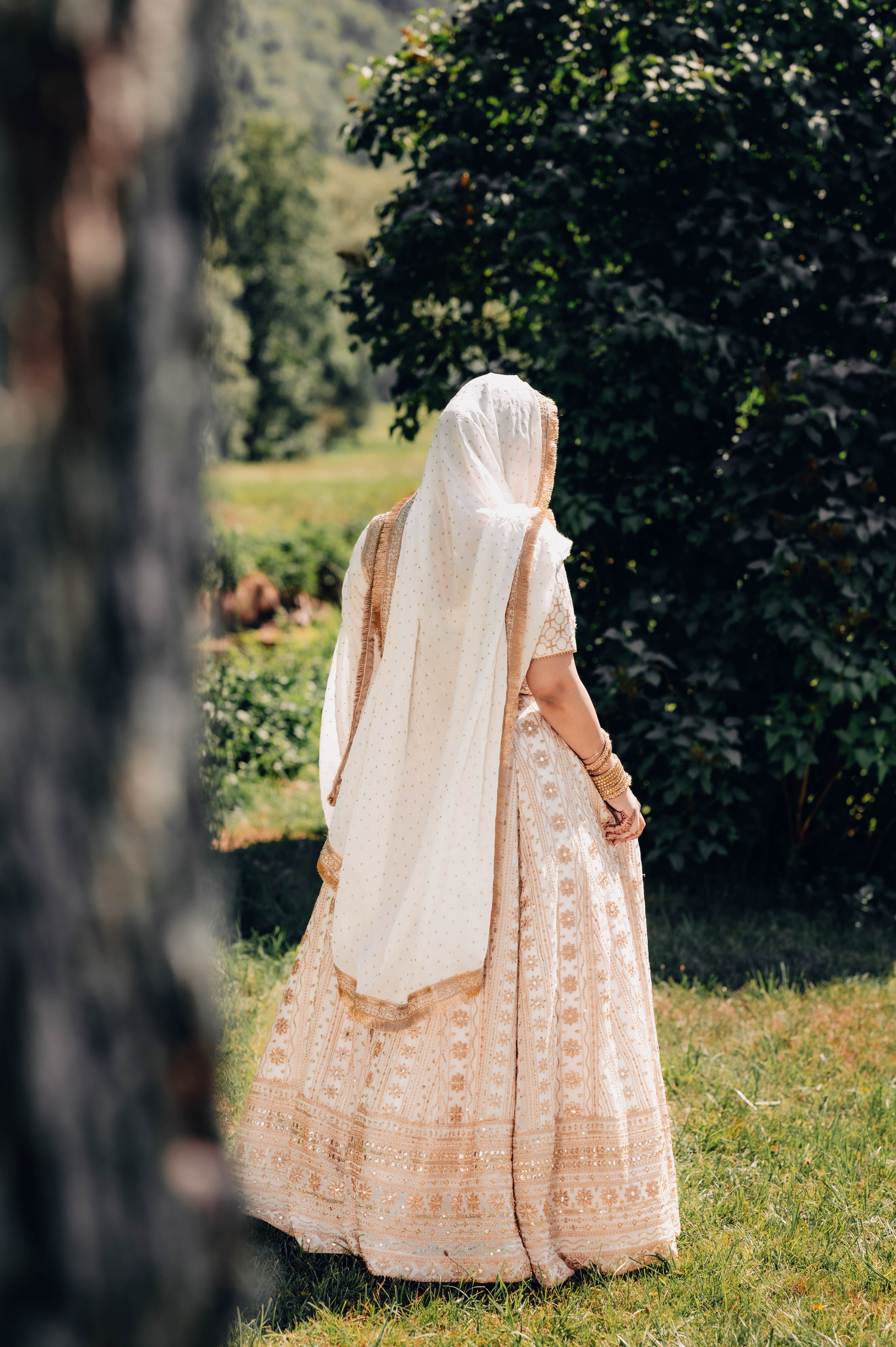 Hochzeitsfotografie in Singen – Sandeep & Mark. Authentische, emotionale, zeitlose Hochzeitsfotografie aus Albstadt