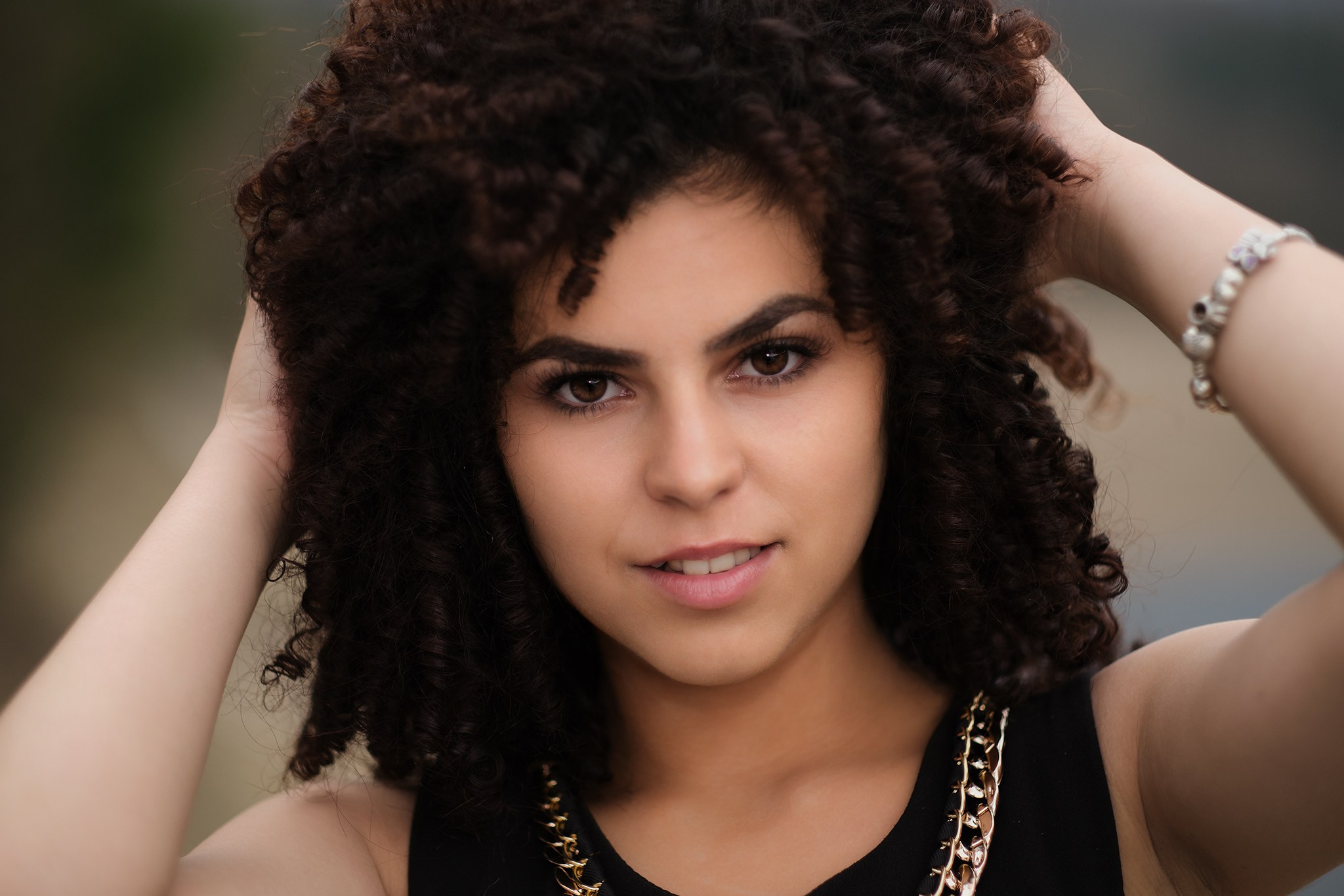 Portrete diverse — 3. Pagina principală