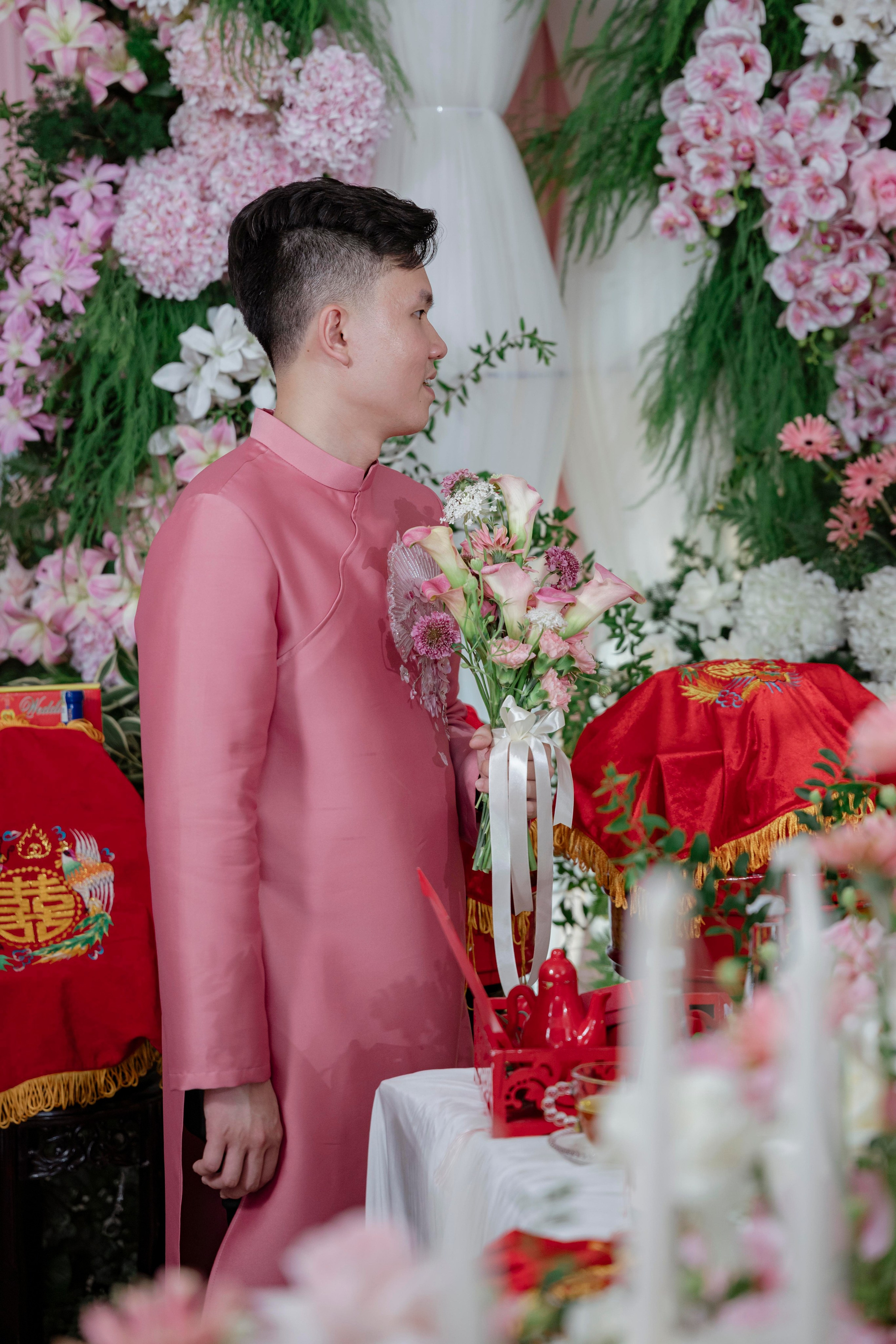 LINH & HUYEN. WEDDING PHOTOGRAPHER IN VIETNAM