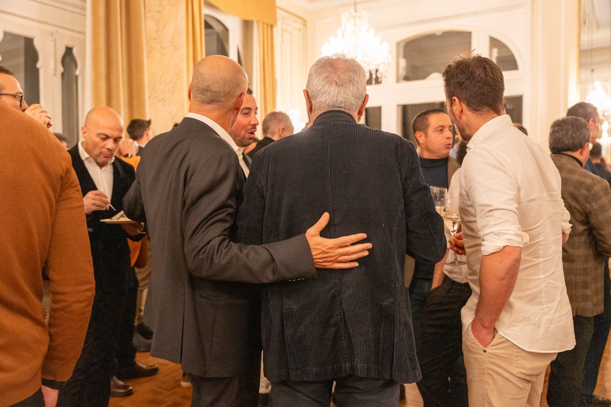 Locali | Eventi | Feste. Fotografo di famiglia, neonati, maternity, ritratti, matrimoni, cerimonie, Rimini