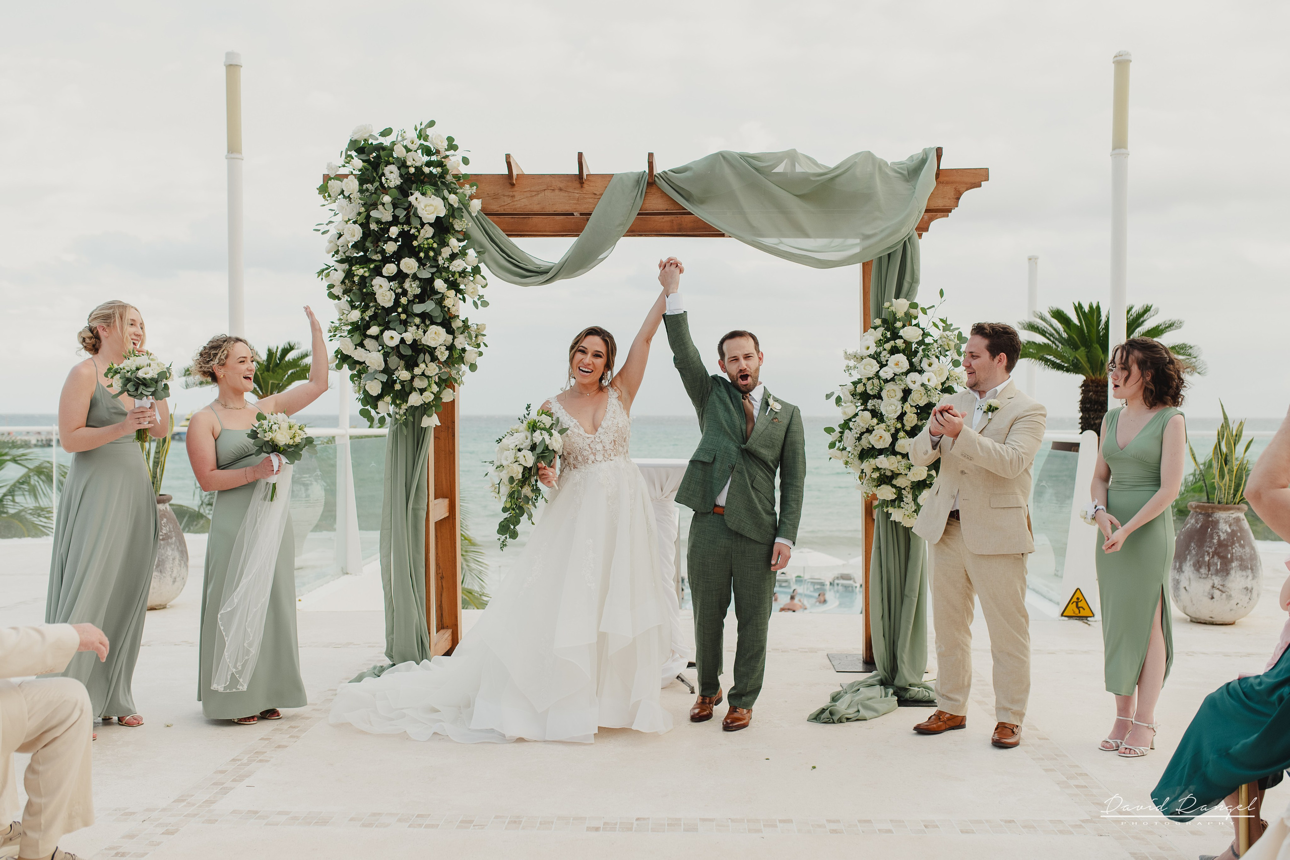 Jacqueline and Sean´s Wedding at Playacar Palace Hotel. Destination wedding photographer based in Cancun and Riviera Maya with service worldwide
