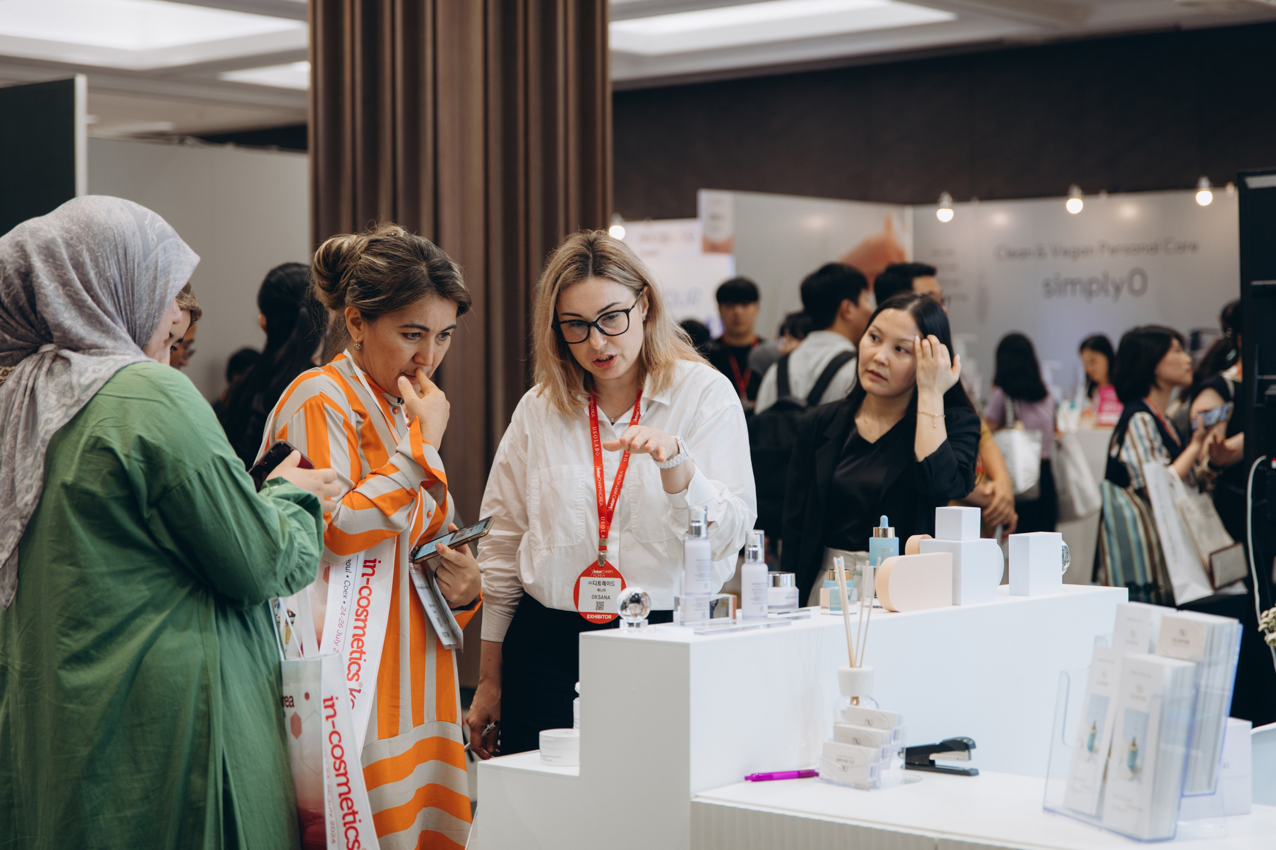 Выставочный стенд для ELSYM8/ InterCharm 2024/ COEX. Студия декора «Нарния»