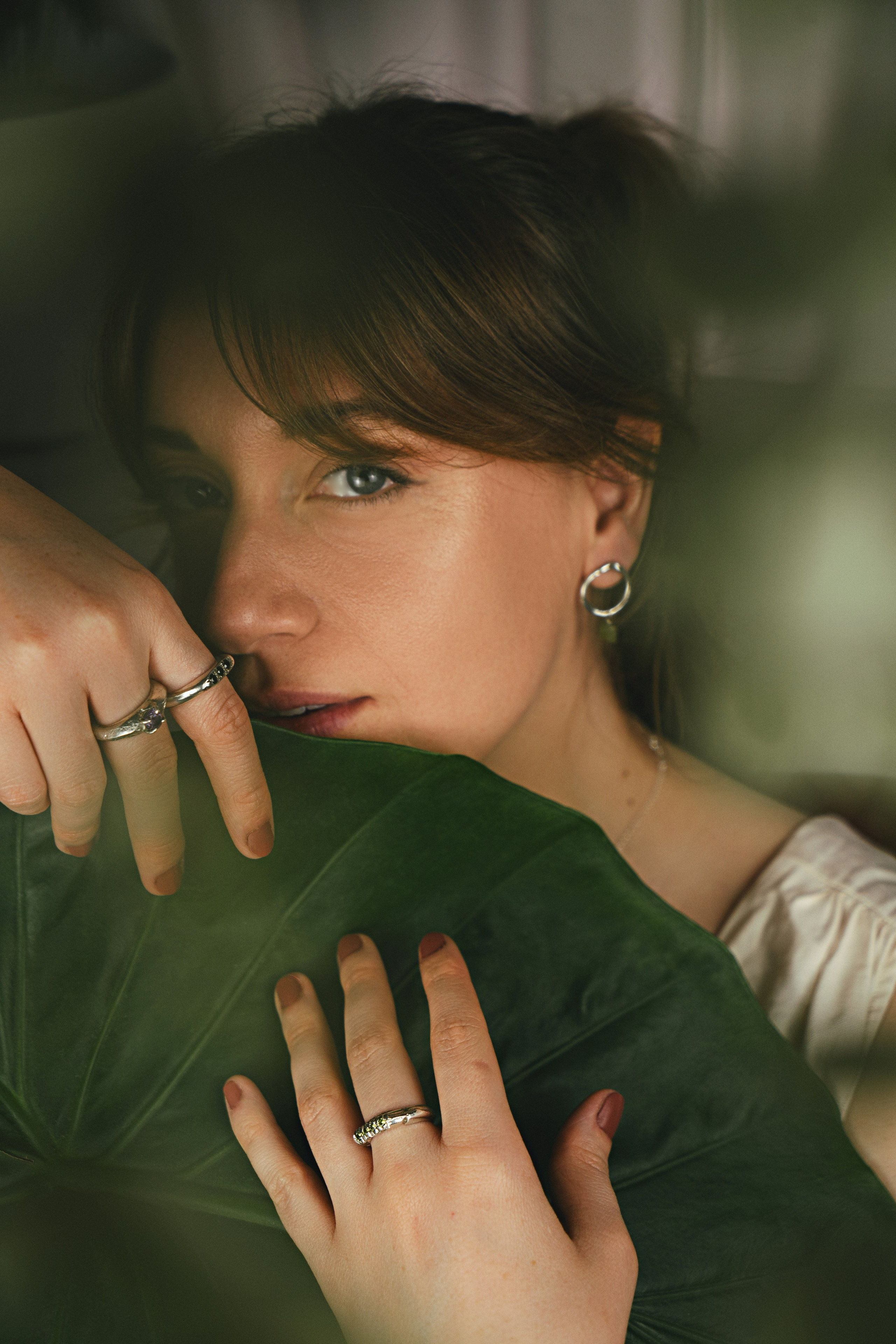 Fotografía de joyas en barcelona. Creador de contenido visual en Barcelona | Dima Kit