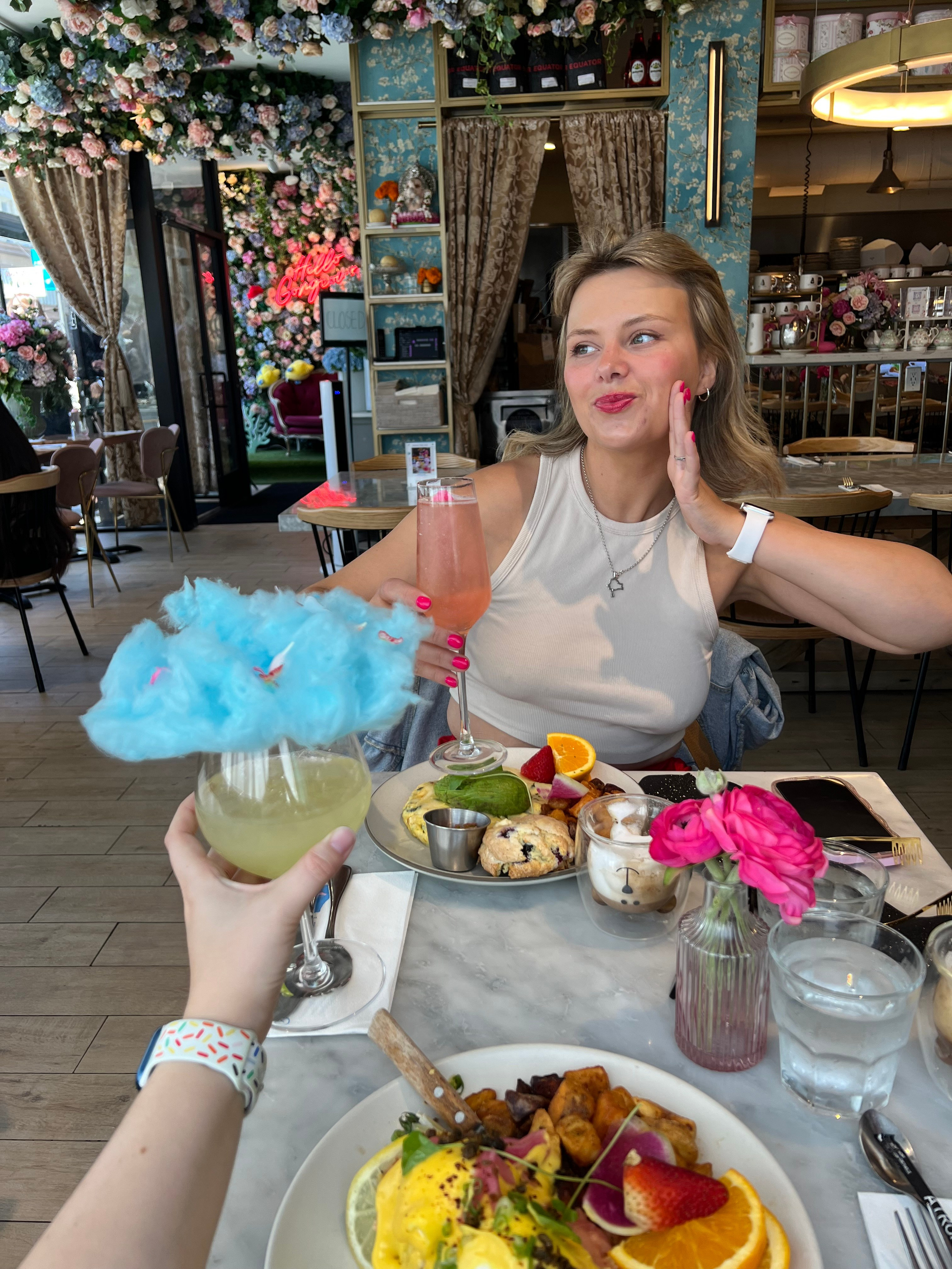 San Francisco Aesthetic: Free Phone Wallpapers. Photographer in Los Angeles. Julia Ishmuratova