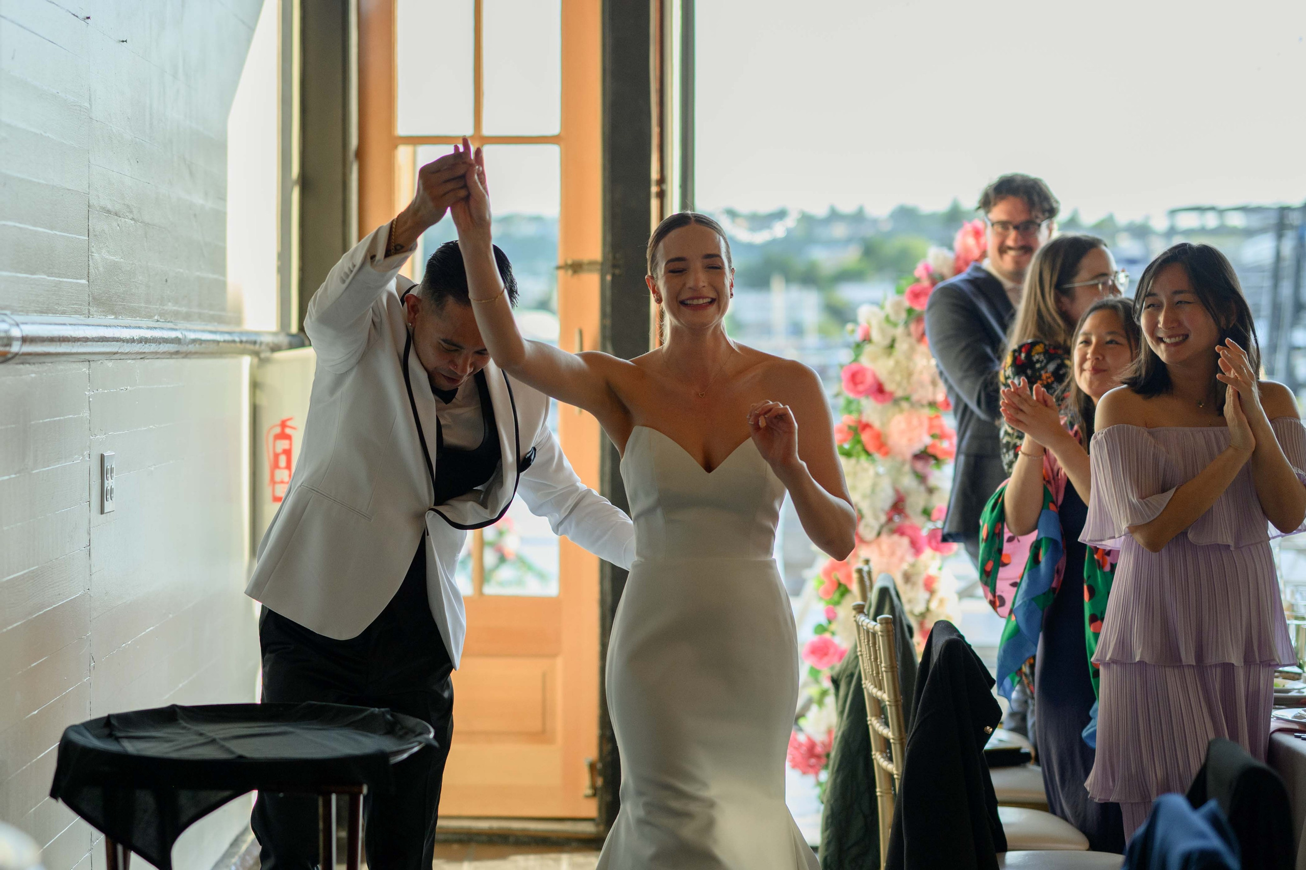 Kevin & Katie. Wedding & portrait photography in the Seattle Area. Helen Michelle photographer
