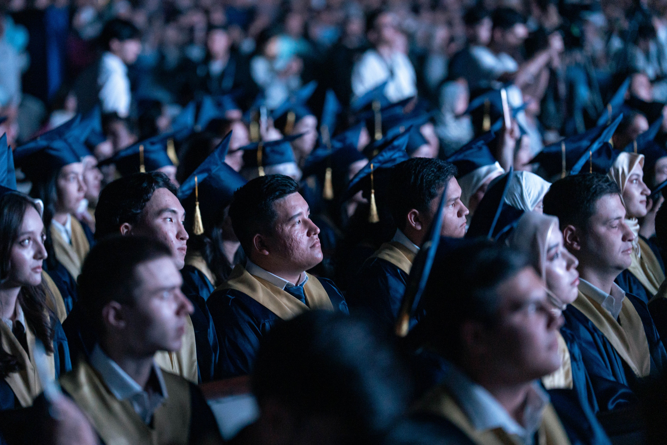 Как Central Asian University провёл одну из самых ярких выпускных церемоний. Георгий Намазов | Фотограф в Ташкенте