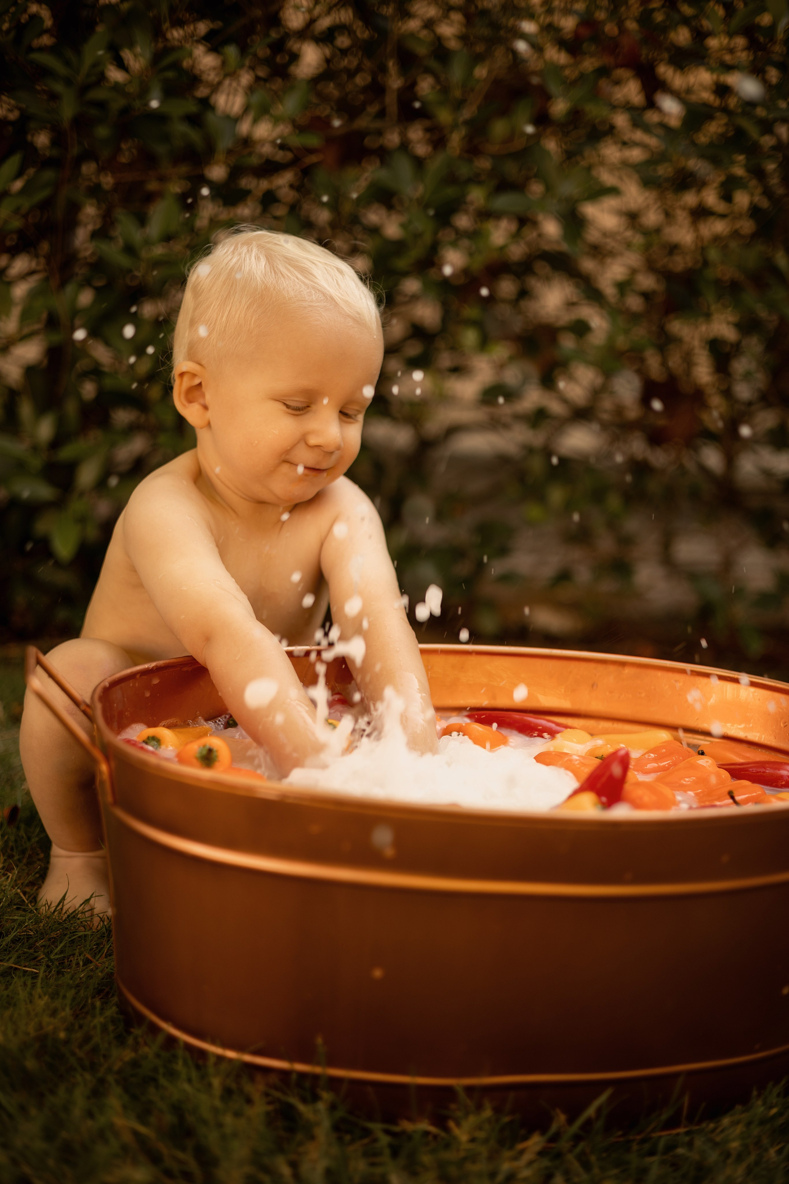 Newborn baby in the tub. Bay Area Photographer: family, maternity, love story, wedding