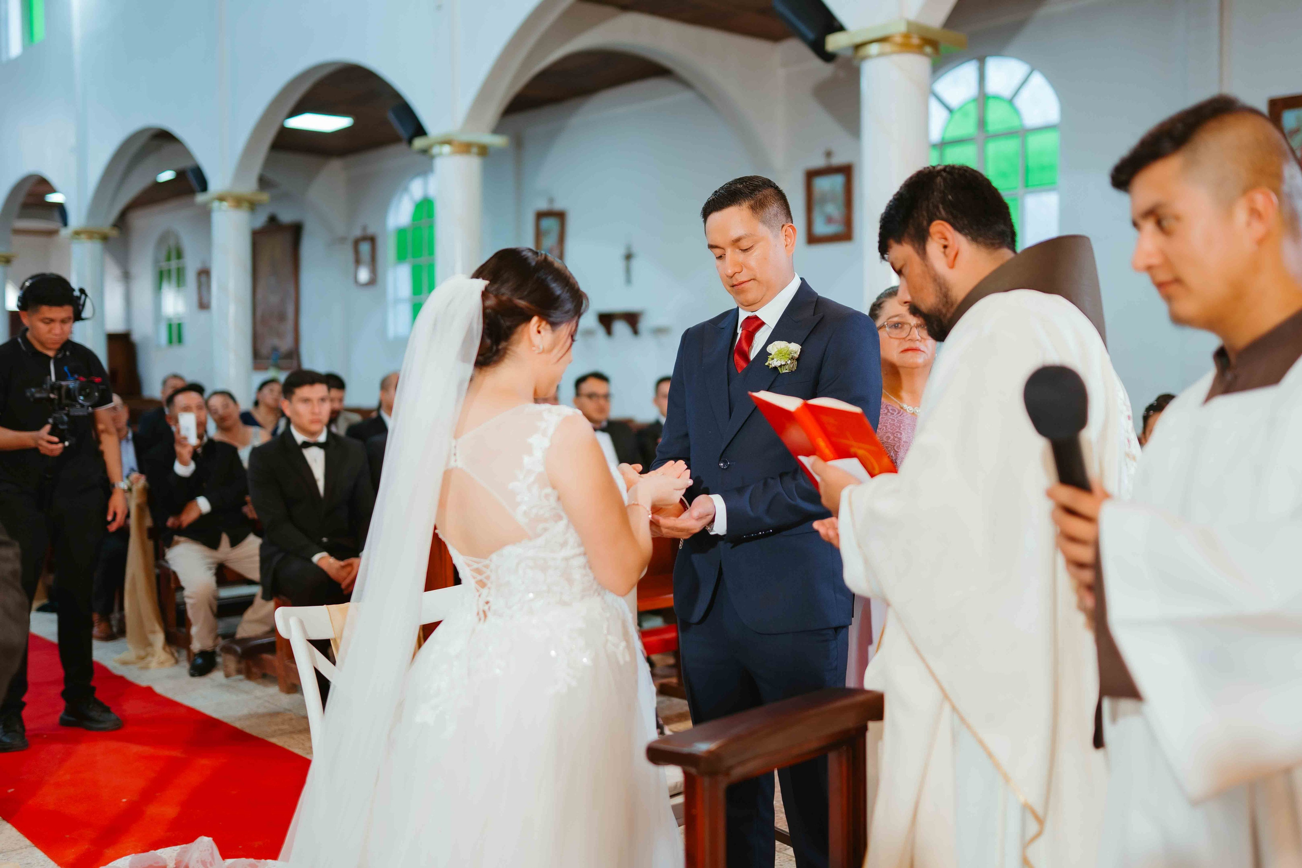 Jennifer y Vladimir. Fotógrafo de bodas en Loja Ecuador | Piero Alvarez PH