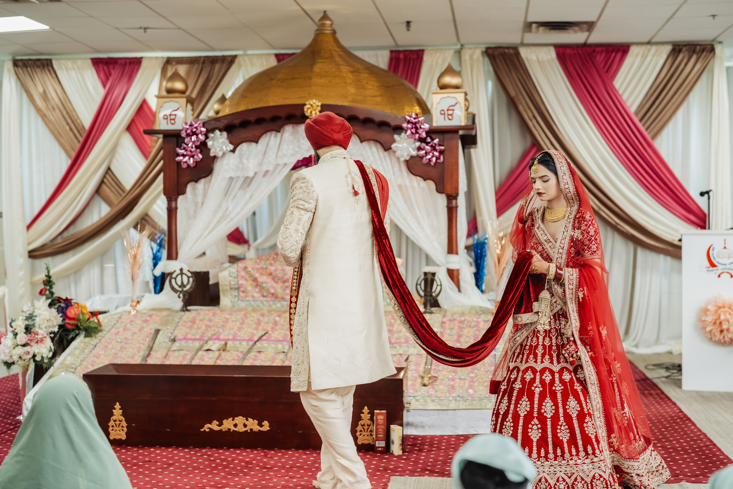 CJ & Jasmine. Wedding Photographer & Cinematographer studios