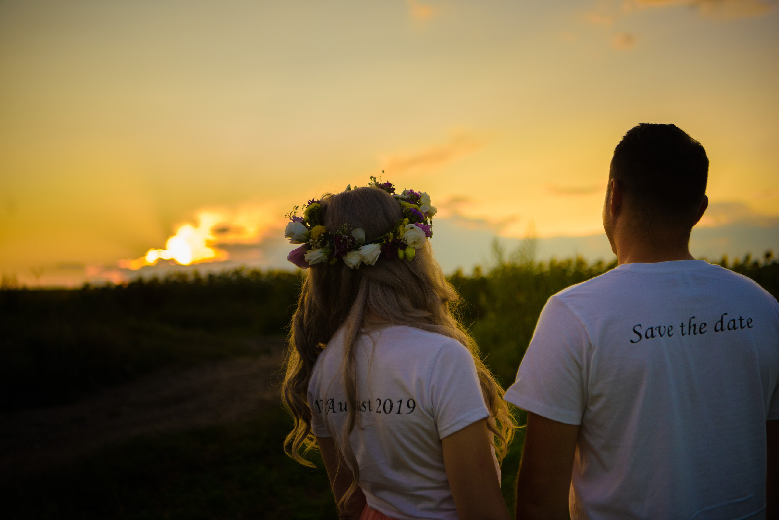 Save The Date – Emoție și anticipare. Fotograf de nuntă, corporate, botezuri, majorate și aniversări Roman, Lucaci Cornel