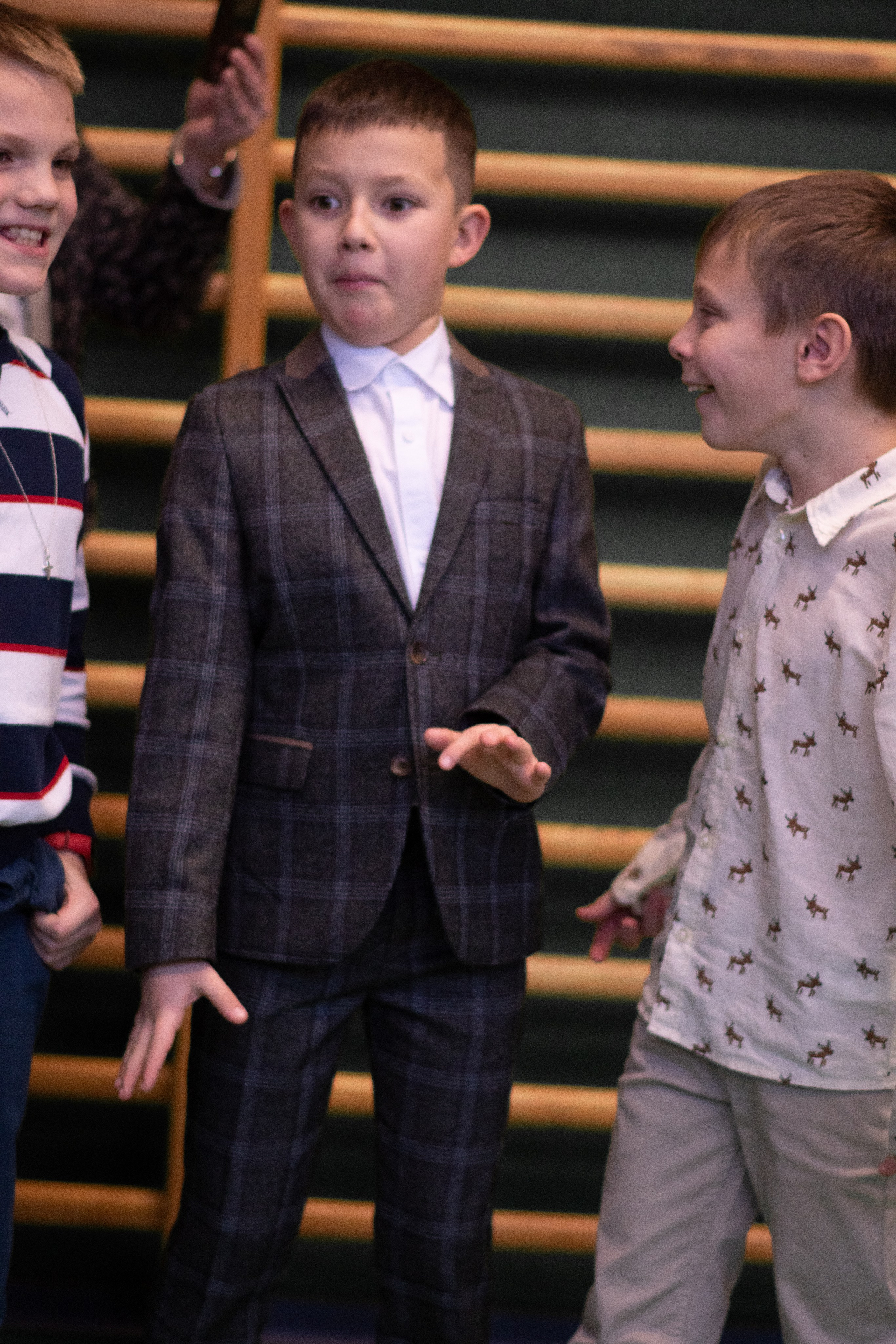 Новогодний хоровод. Семейный и детский фотограф