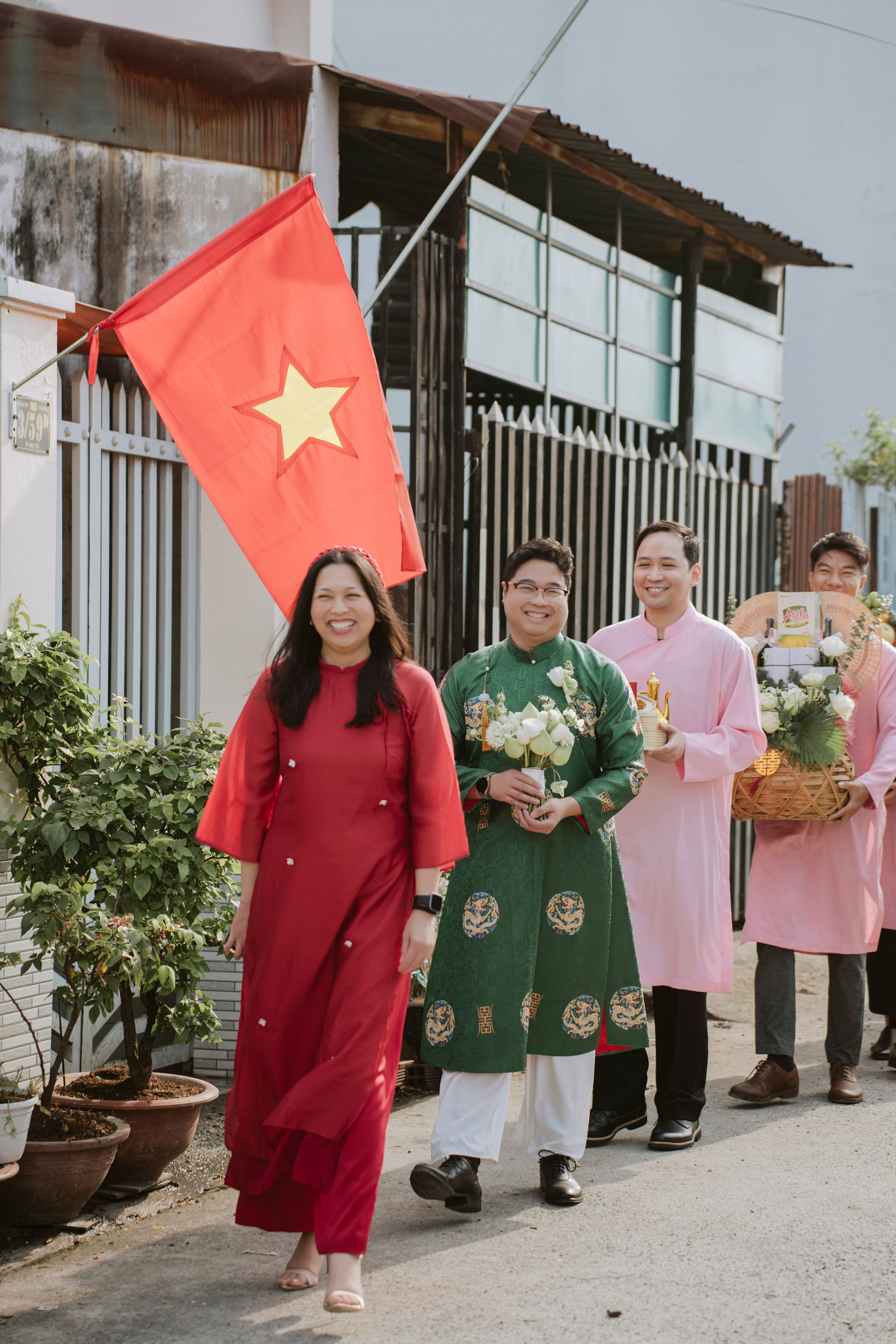 AMI & KEN. WEDDING PHOTOGRAPHER IN VIETNAM