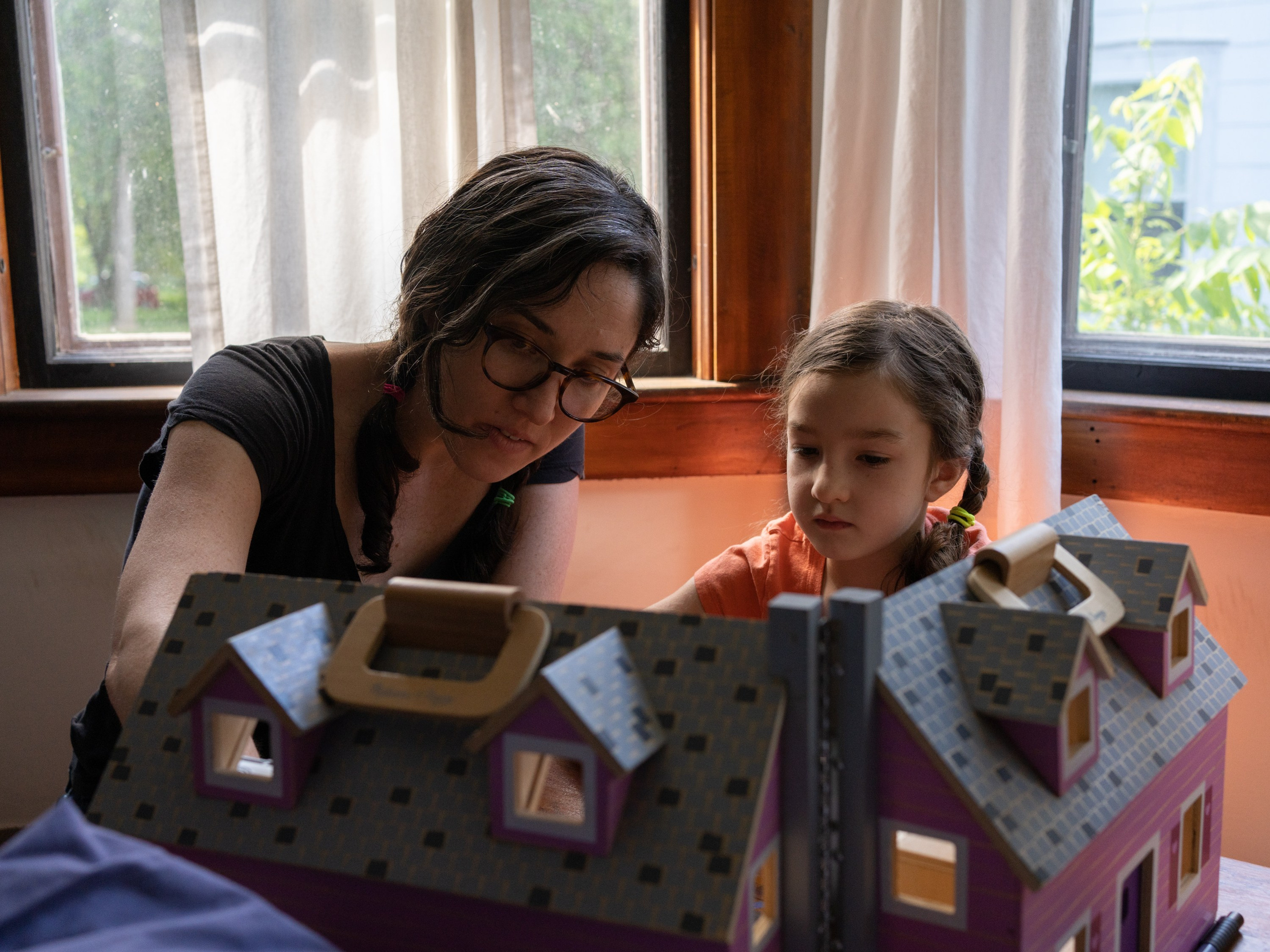 Mothers and Children. Лило Даниелян | Visual artist