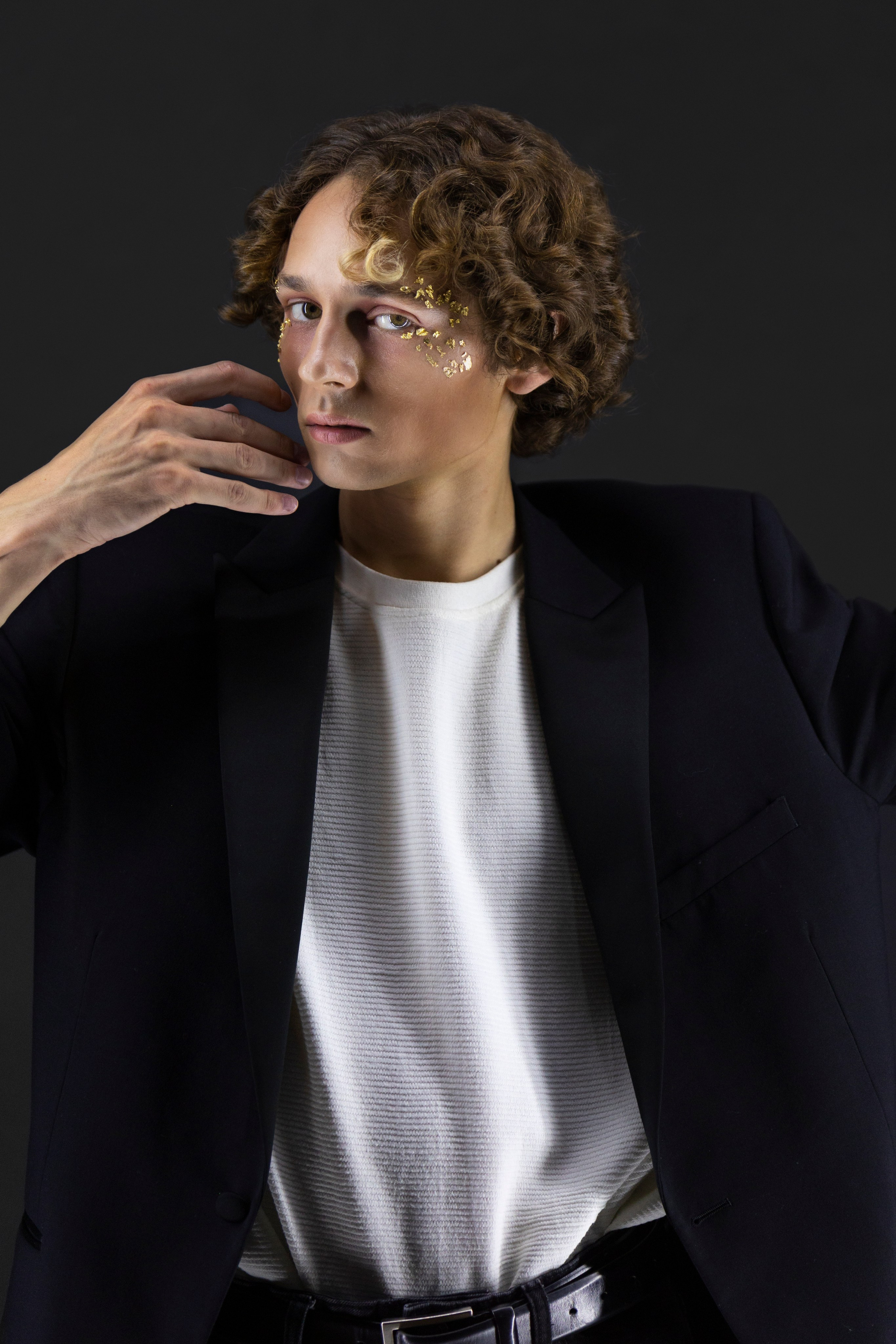 Daniel: professional studio portrait session. Alice Bell — Wedding photographer in New York