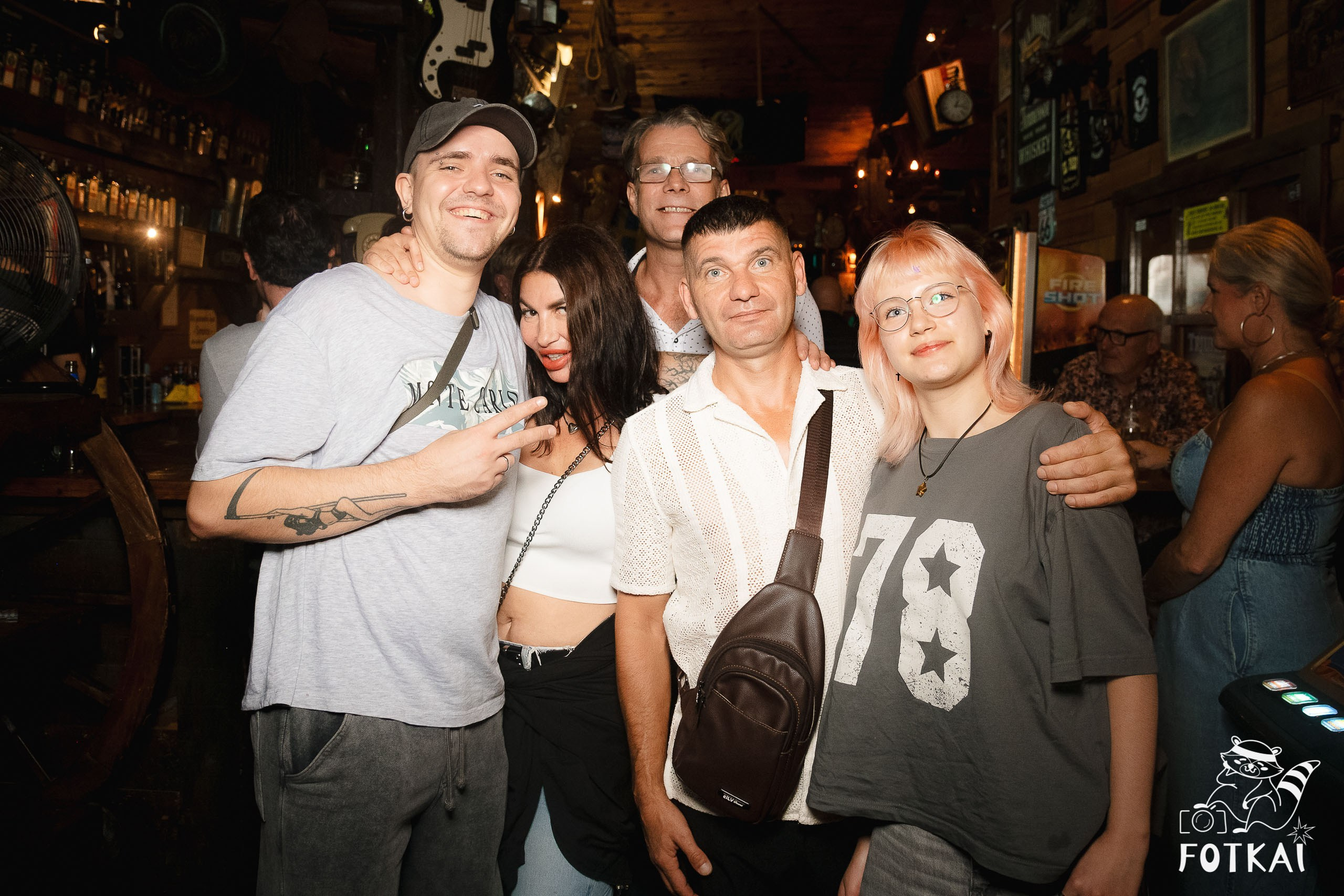 The Comebacks en El Paso Rock Bar Torrevieja: Reportaje fotográfico 11.10.25 | FOTKAI