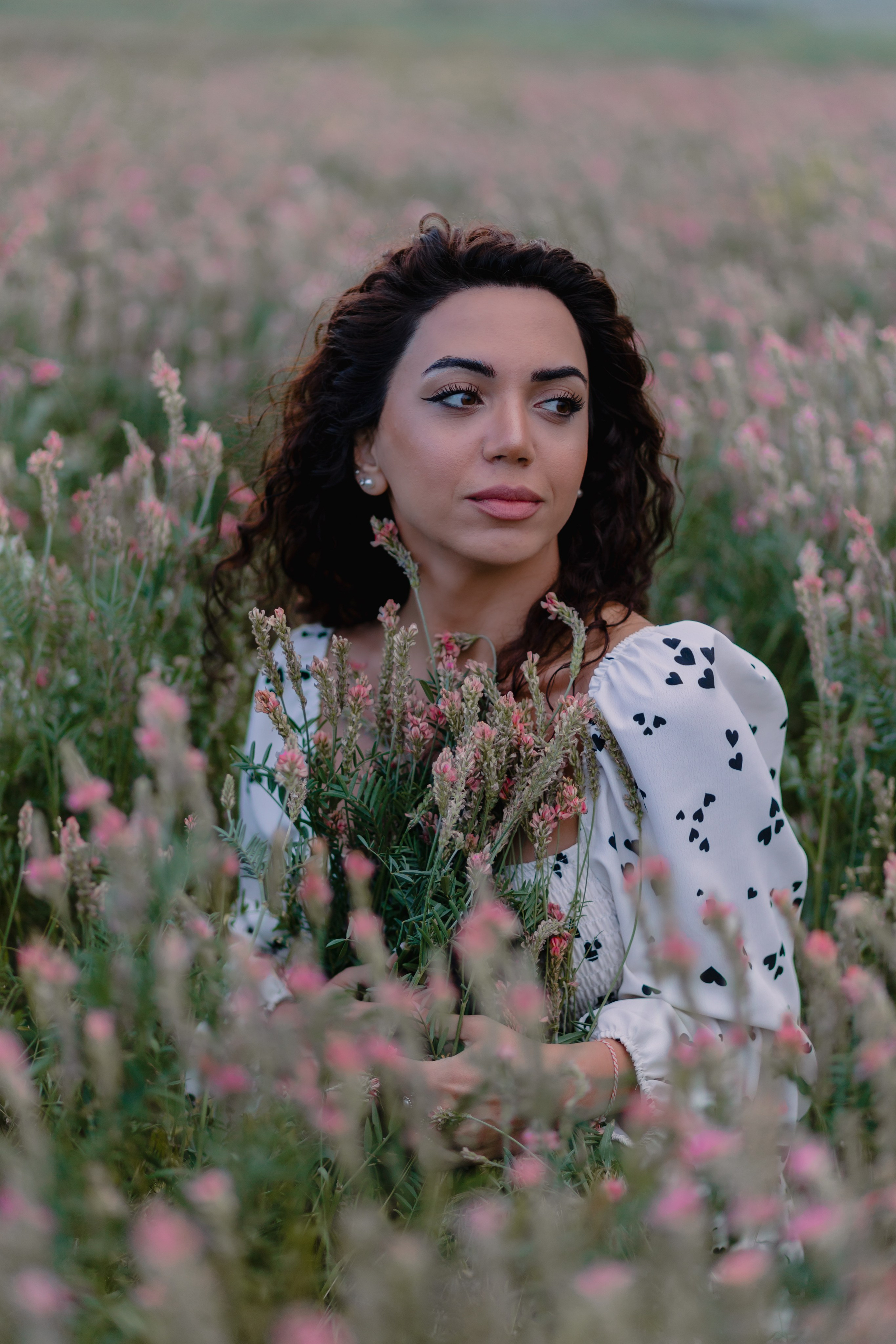 Անի. Photographer in Yerevan