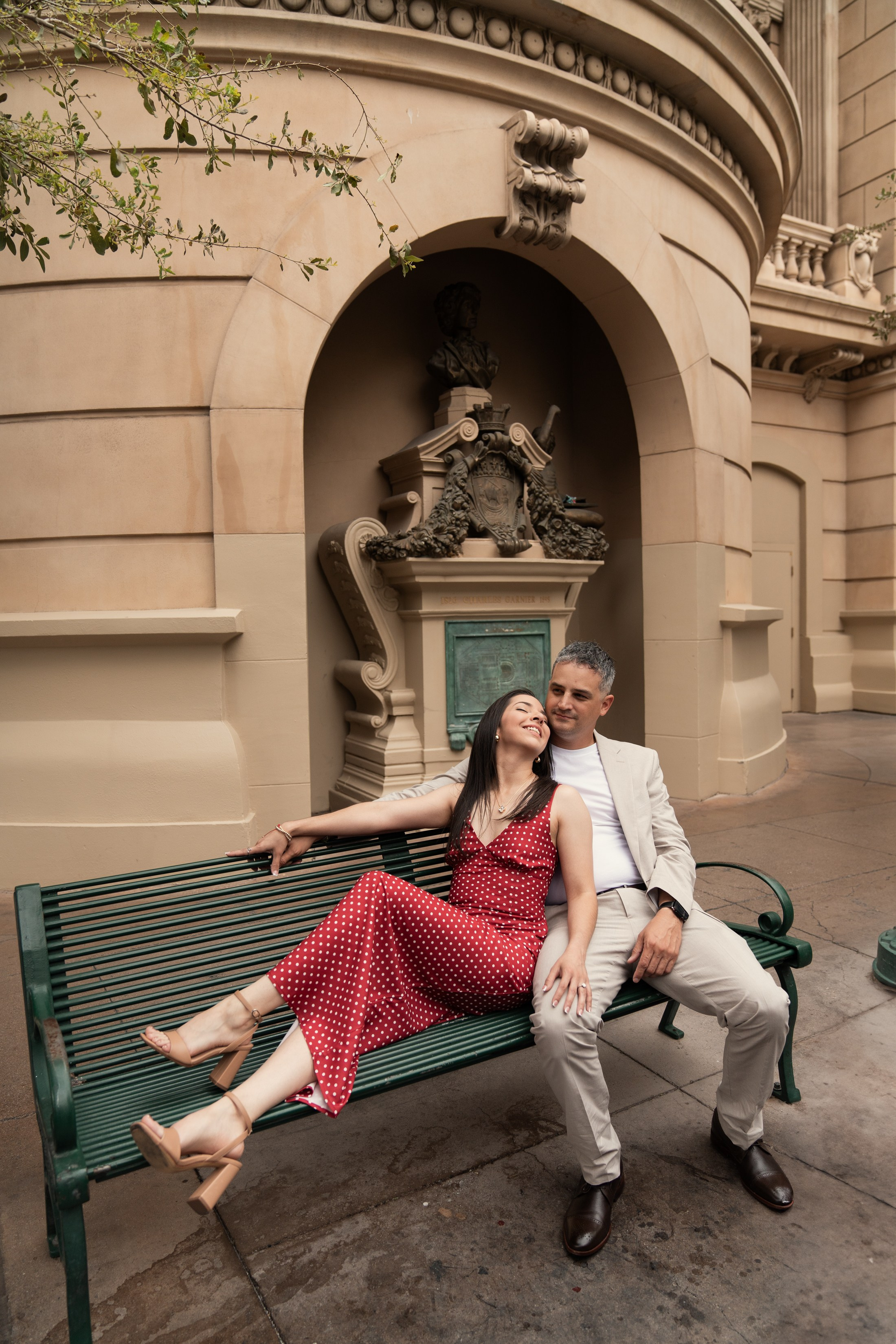 Erin&Josh. Wedding & elopement photographer Viktoriya Kravtsov. Las Vegas