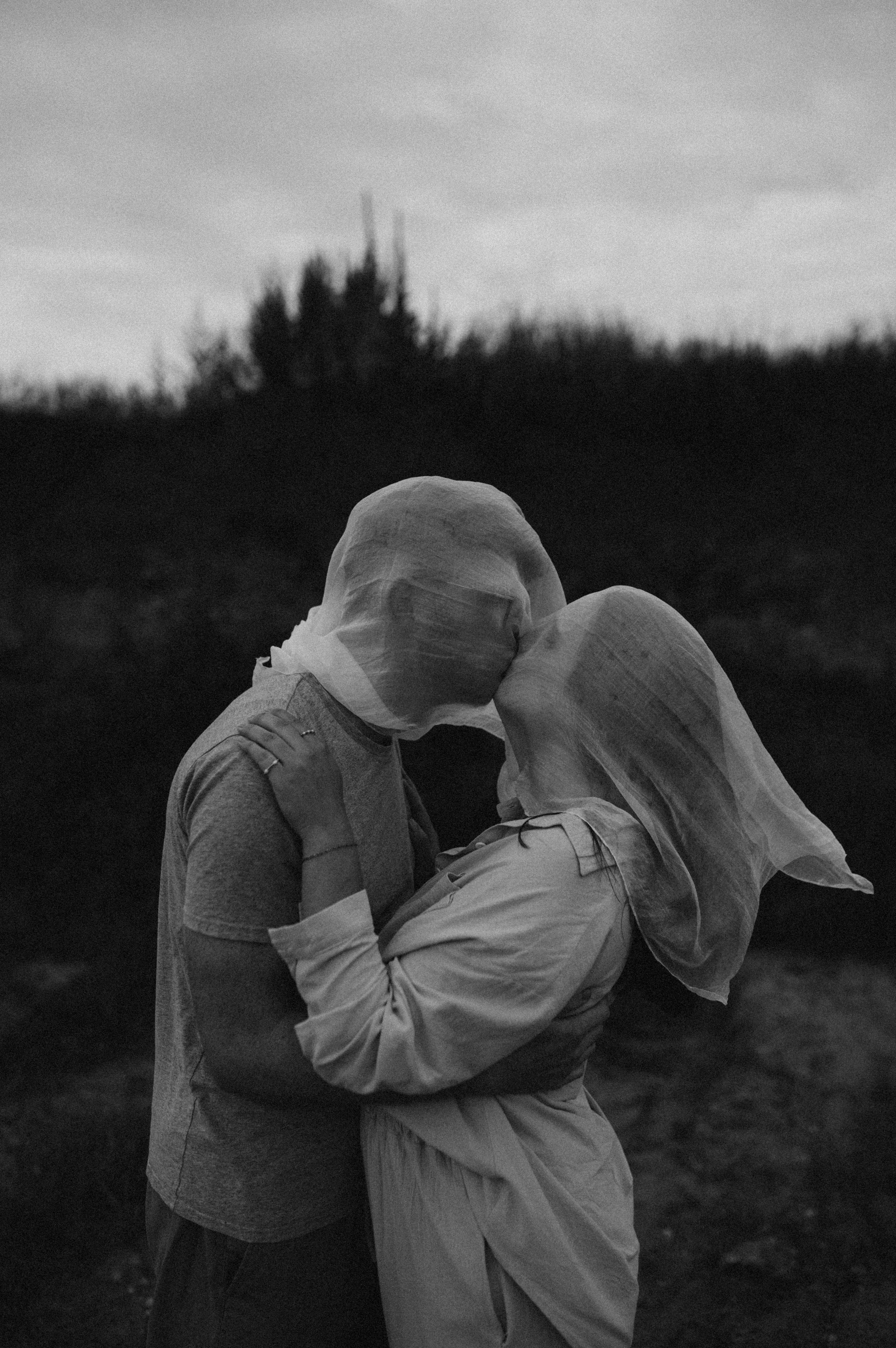 Rain & Sun | Love Story in Wolframs-Eschenbach. Fotografin Ansbach - Paare | Hochzeit | After Wedding