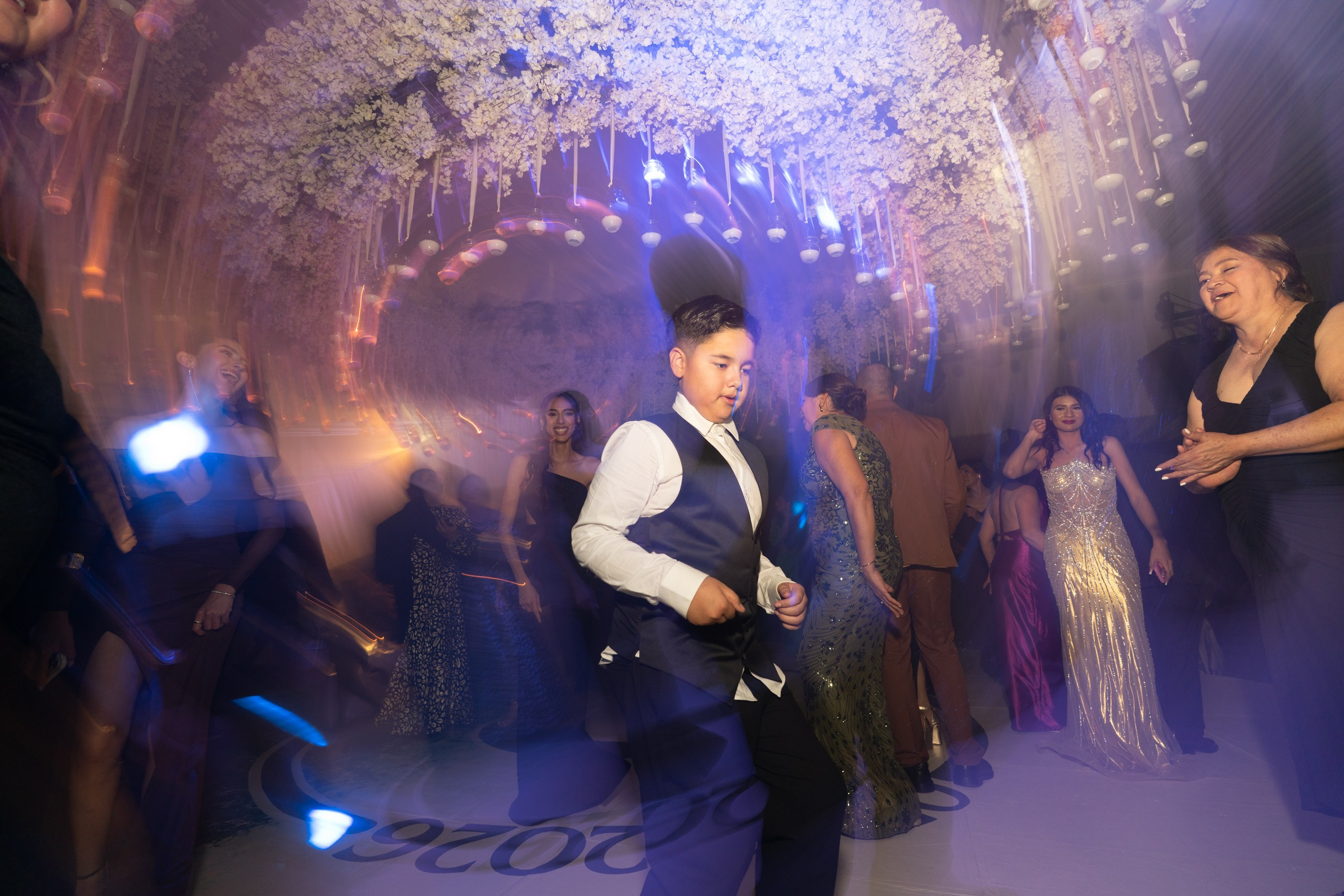 Daniel & Jannet. Elopement & Lifestyle Wedding Photographer