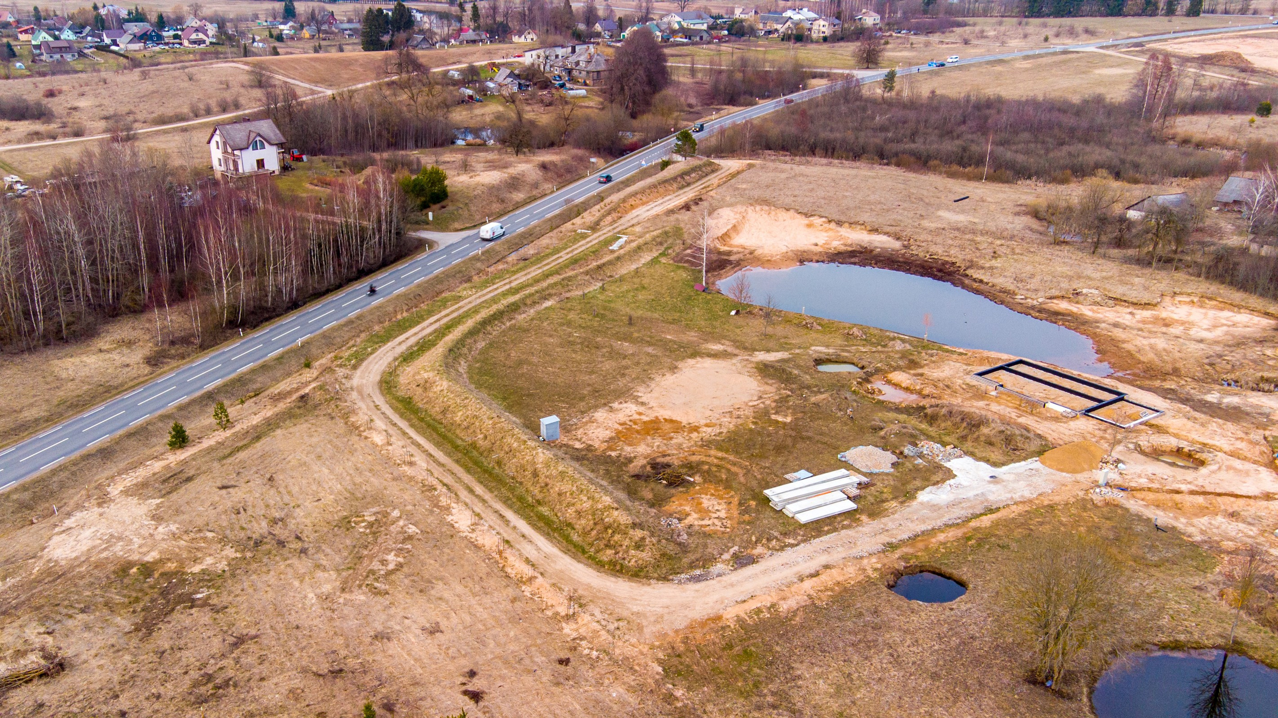 Riešės sen., Pikeliškių k., Antano Giedraičio g. 175 ir 175D. Elina Sapiega fotografė Vilniuje