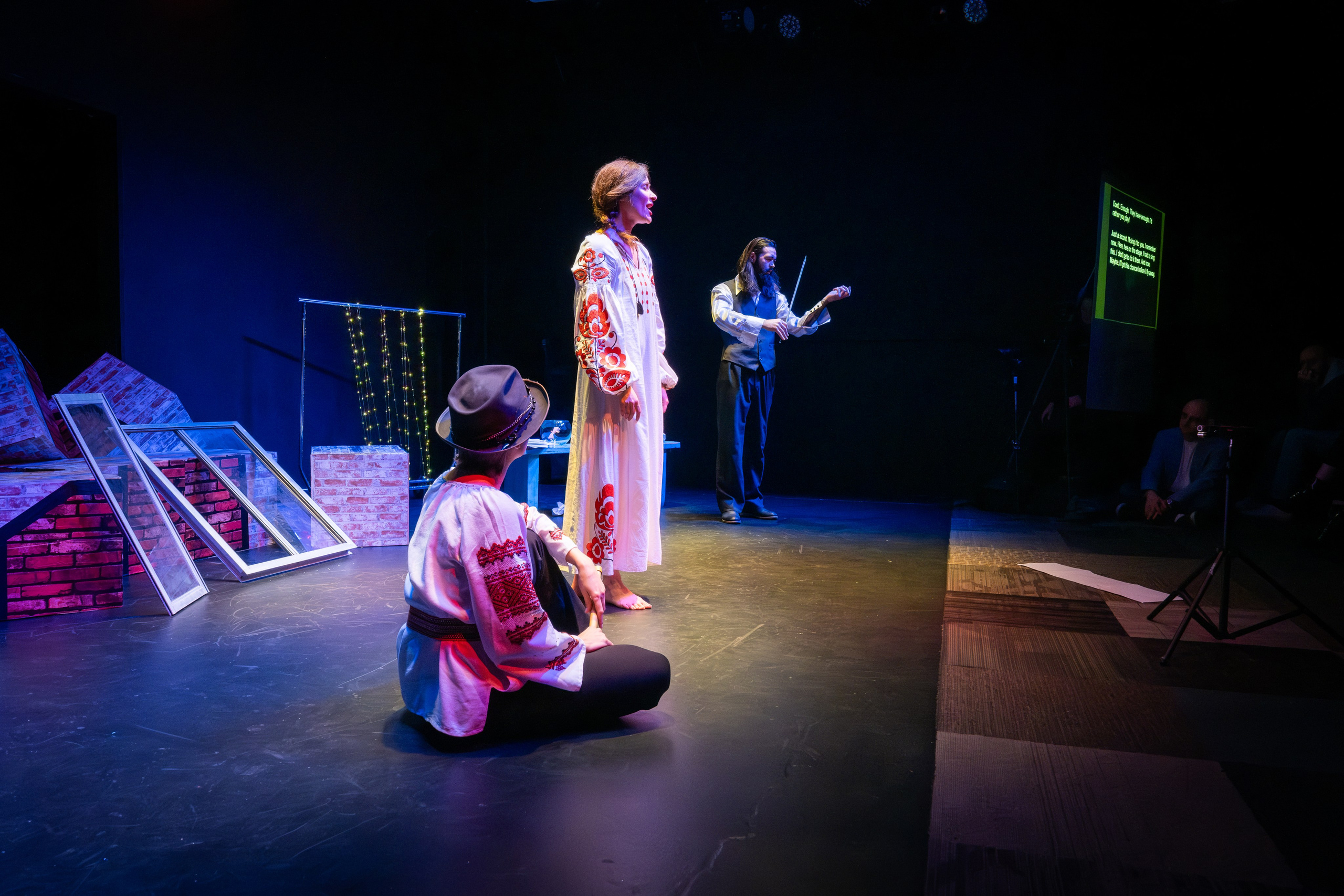 FISH DON'T CRY. Reportage concert portrait photography in the San Francisco Bay Area