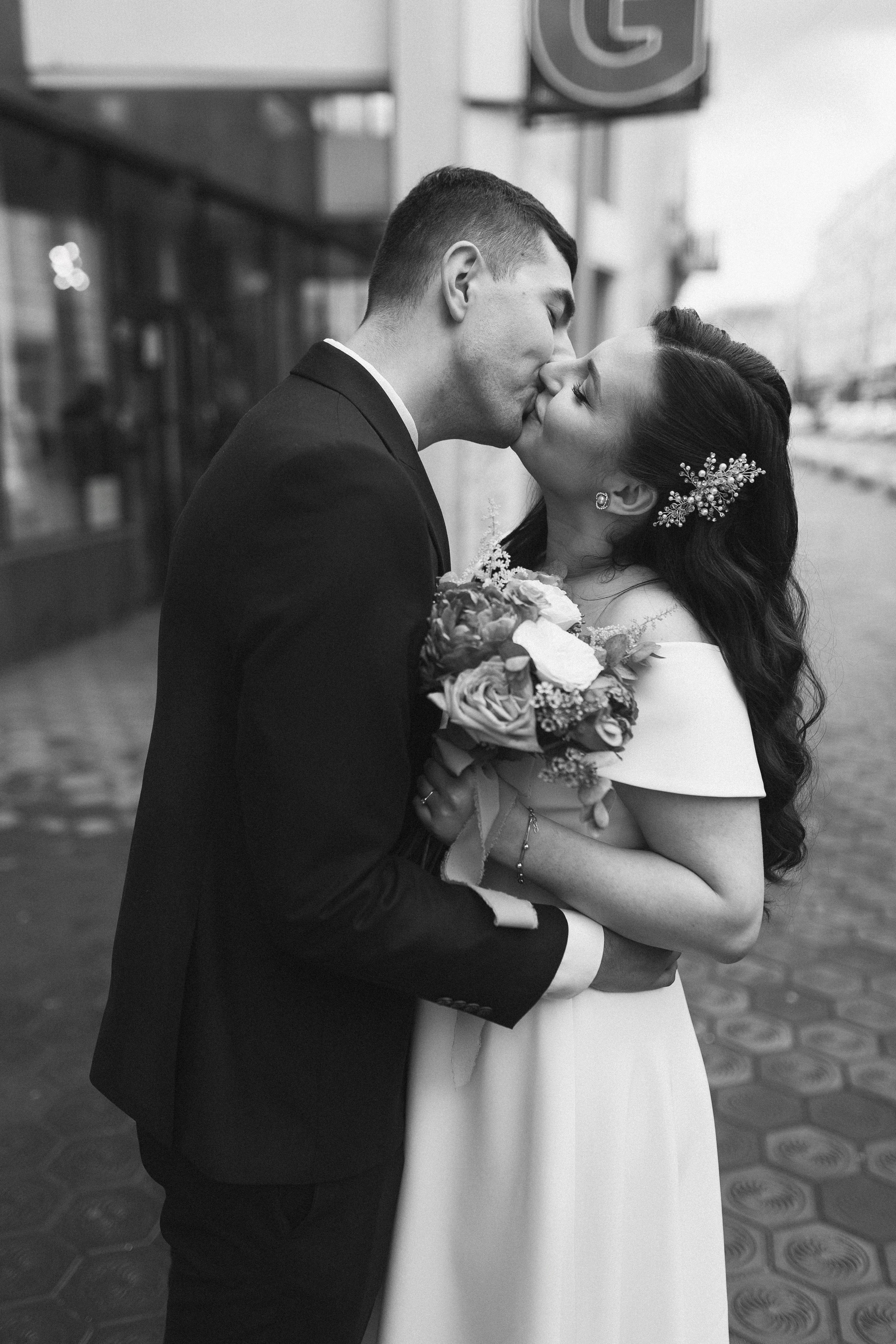 Iuliana & Cristian. Vlad Aconstantinesei Photographer