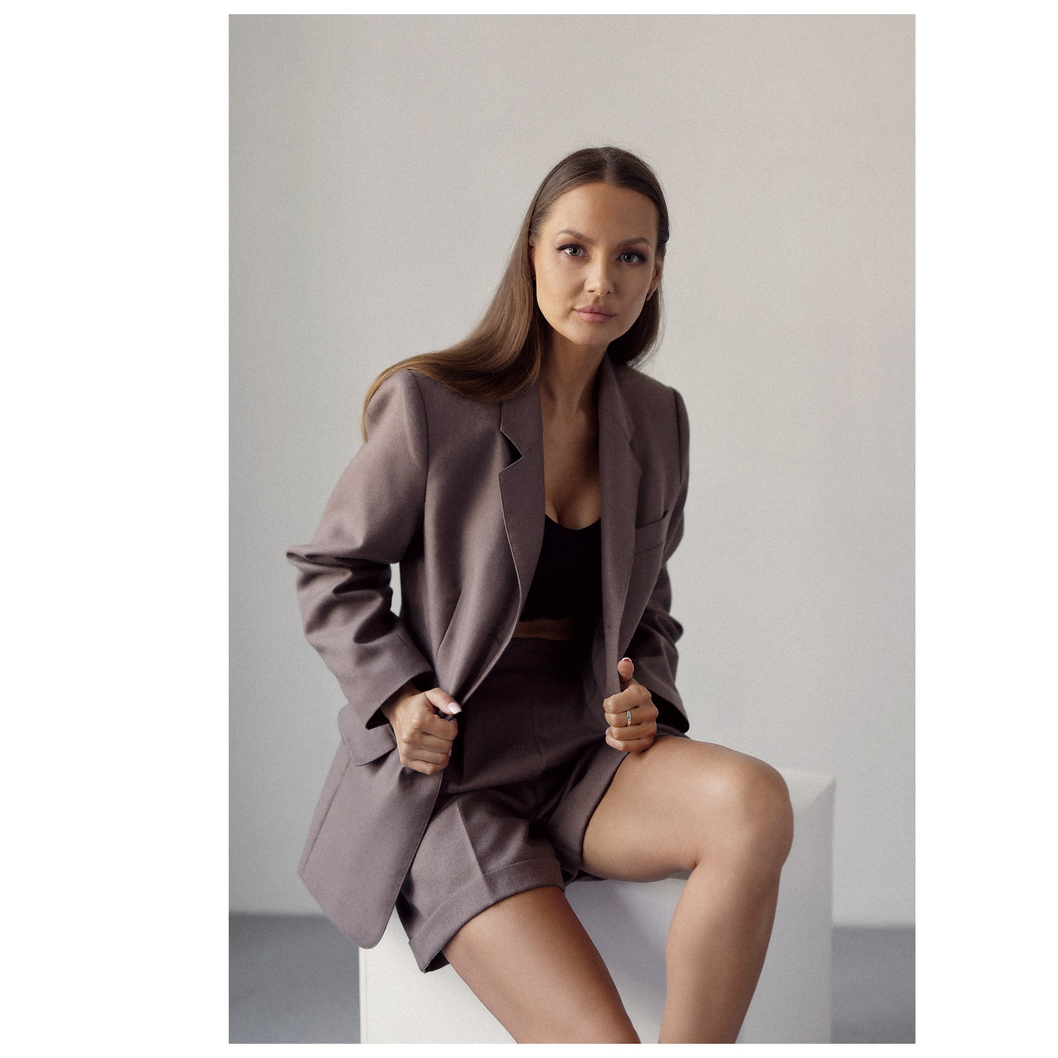 PORTFOLO. Profesionalus fotografas Vilniuje. Asmeninės ir šeimos fotosesijos, vestuvių, krikštynų bei renginių fotografavimas, produktų fotografija