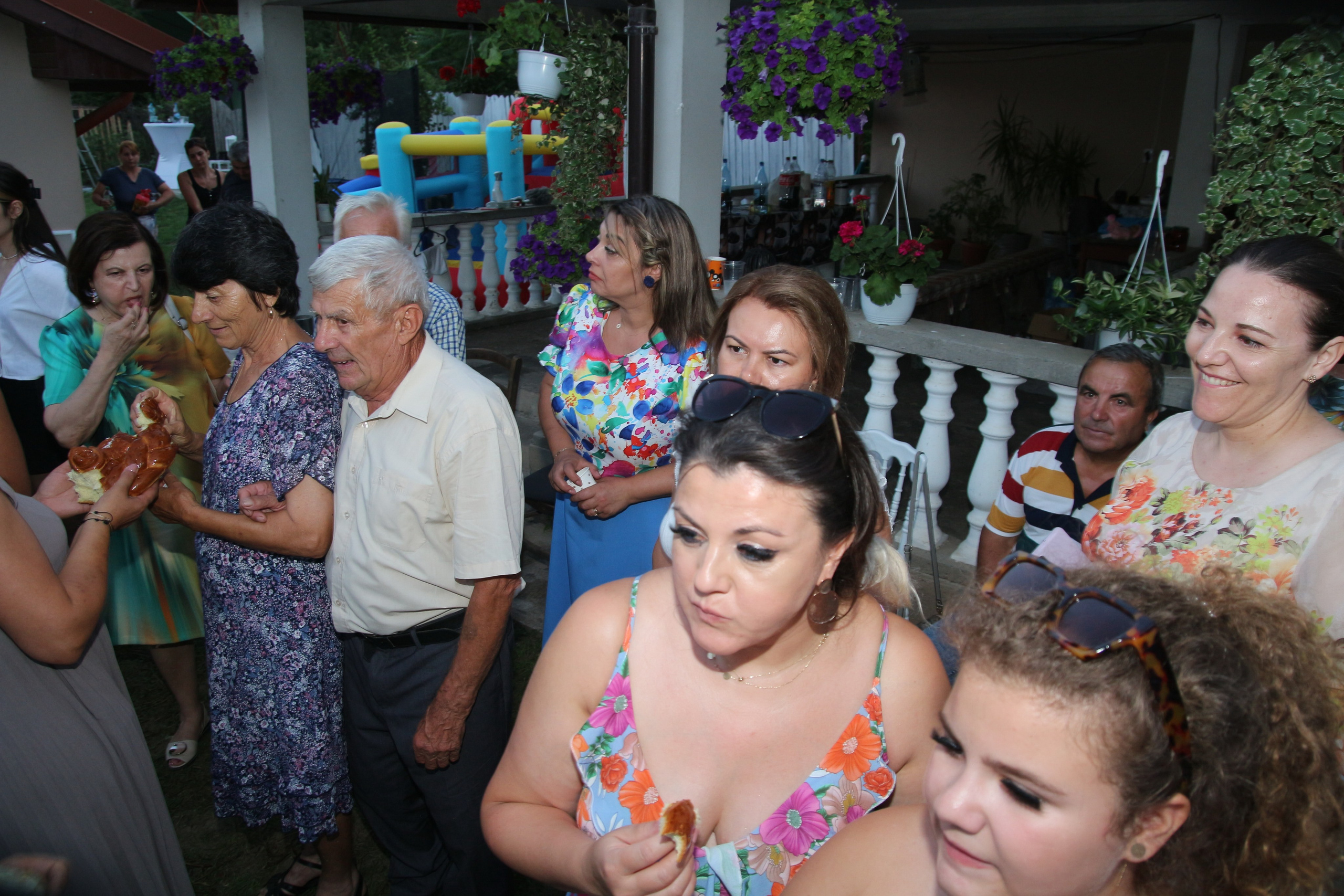 BYZO MEDIA. PETRU BYZO - family and children photographer in ROMANIA