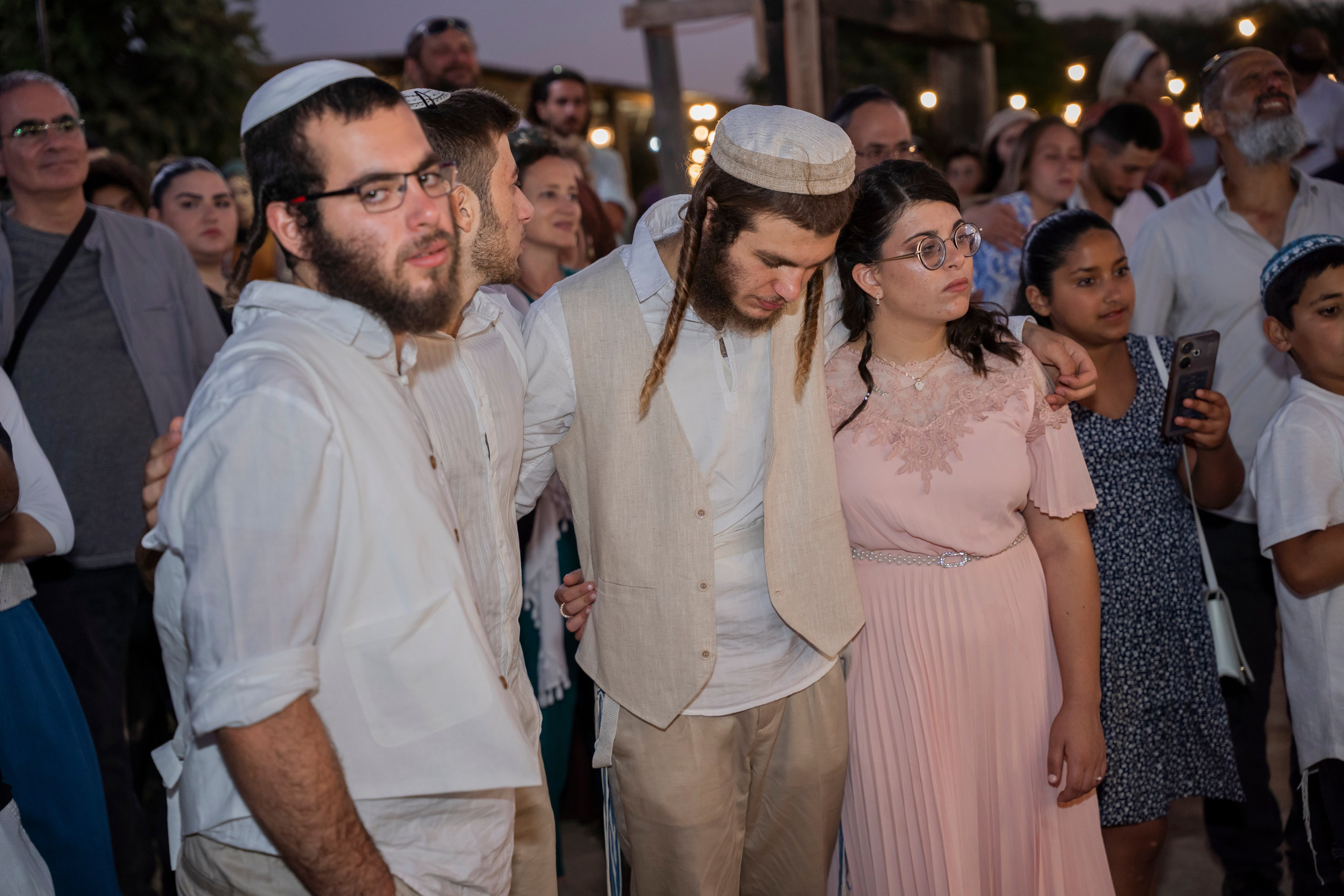 אביה ואחיה. יוסף מזרחי צילום חתונה, ברית וזוגיות. צלם מקצועי שאוהב להוציא אתכם הכי יפים ברגעים הכי מרגשים